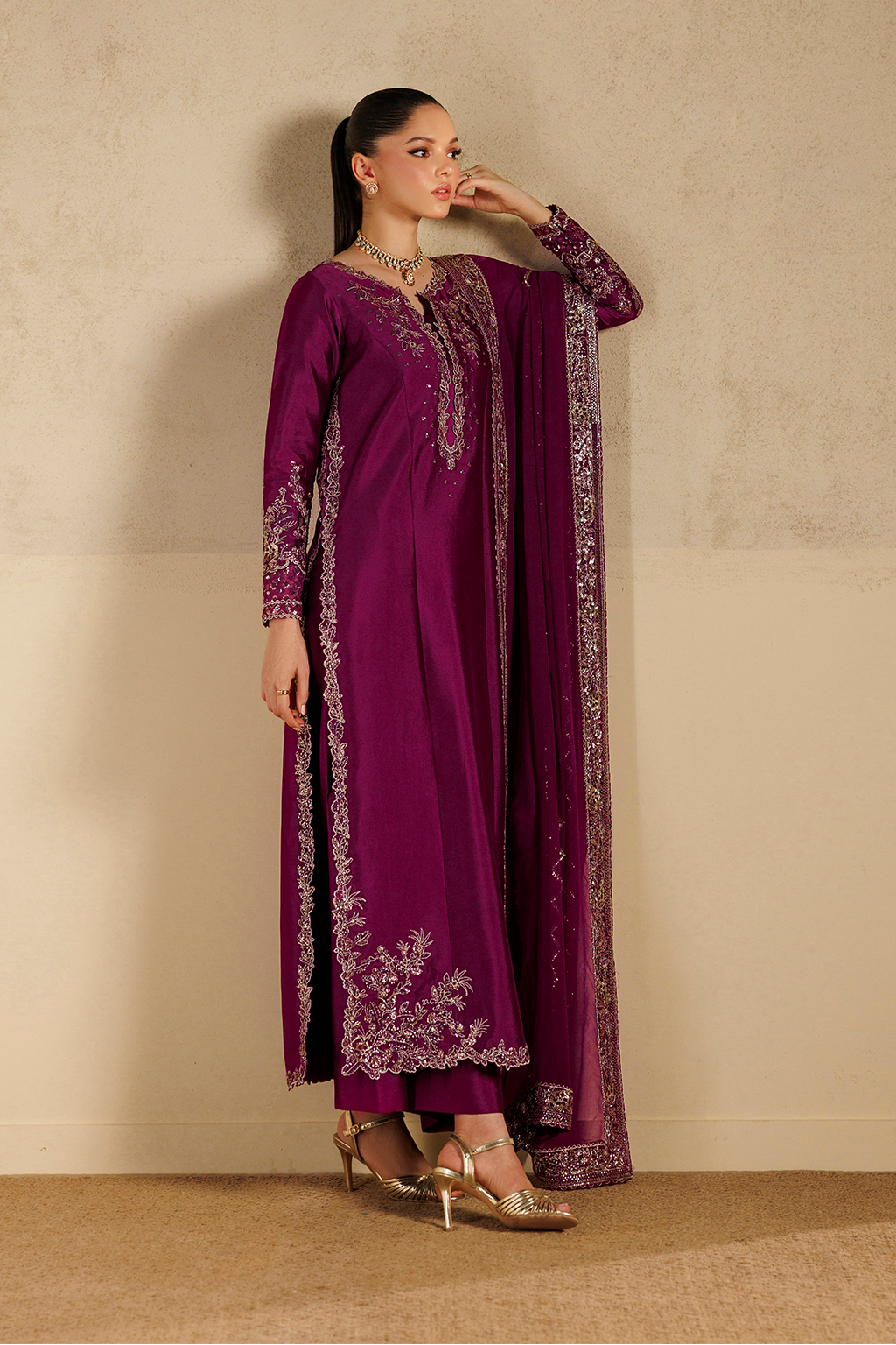 Iznik | Formals 26 Embroidered Sheesha Silk | UE-736