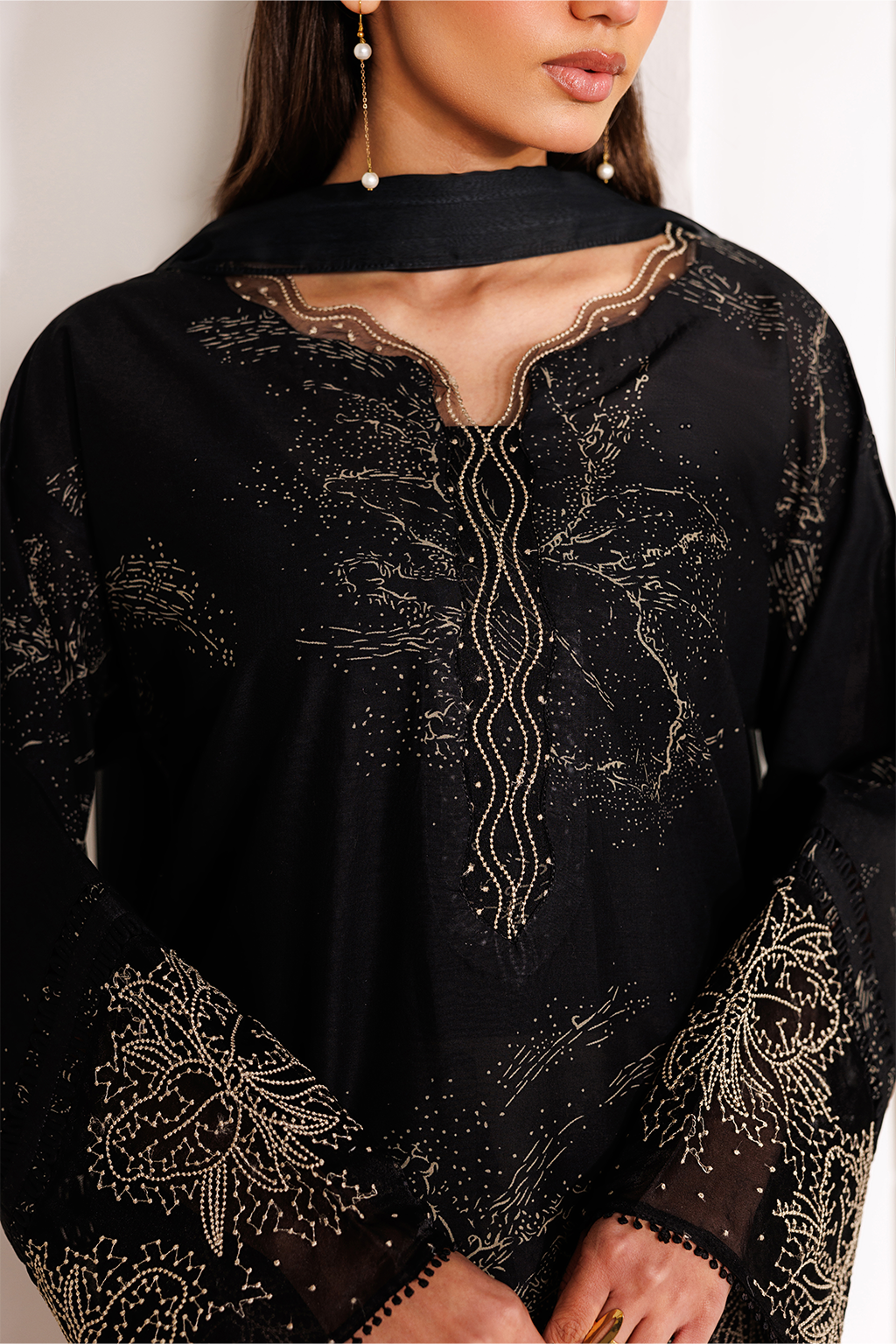 Iznik | Printed Lawn | UE-643
