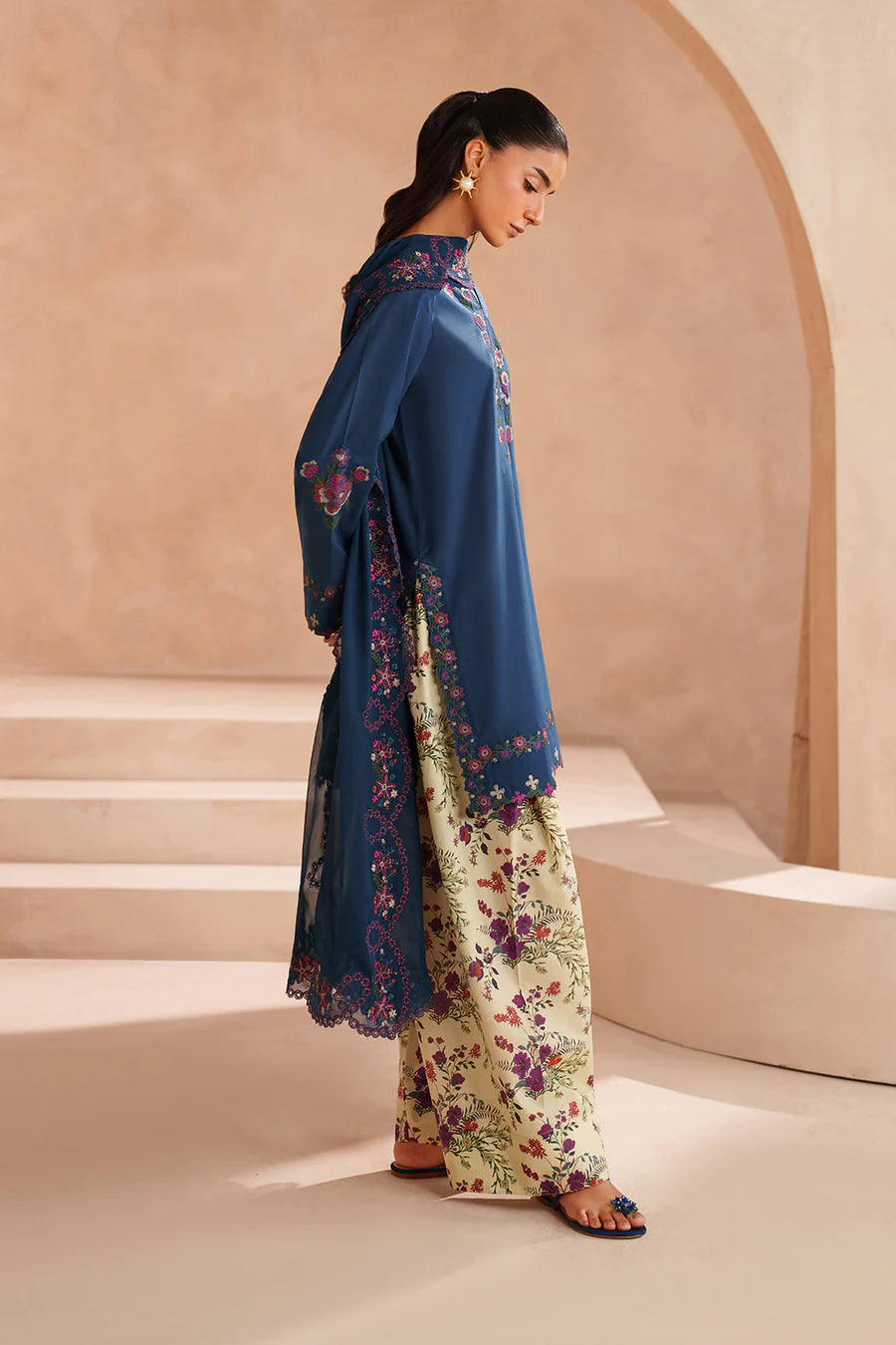 Iznik | Online Exclusive Lawn | UE-607