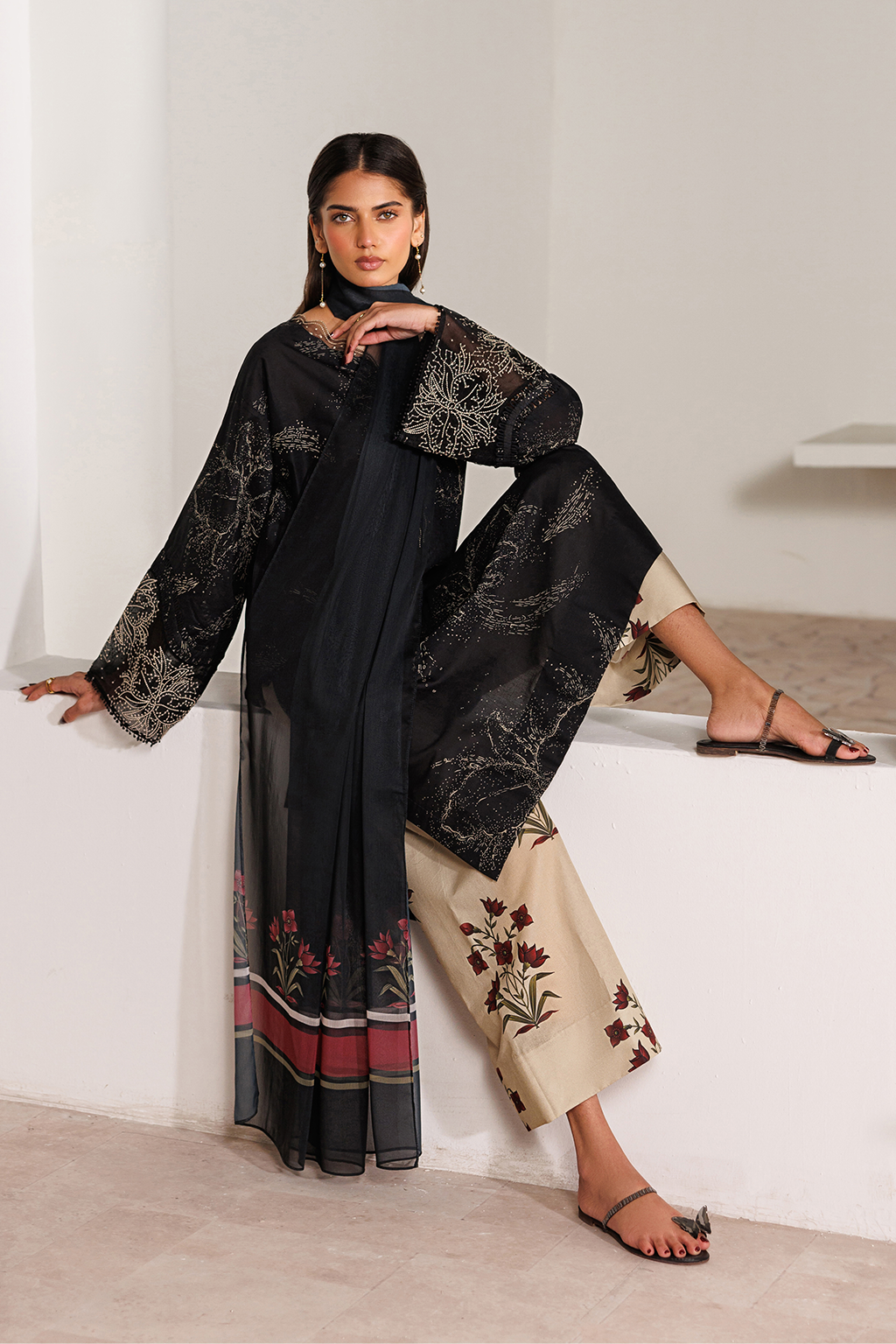 Iznik | Printed Lawn | UE-643