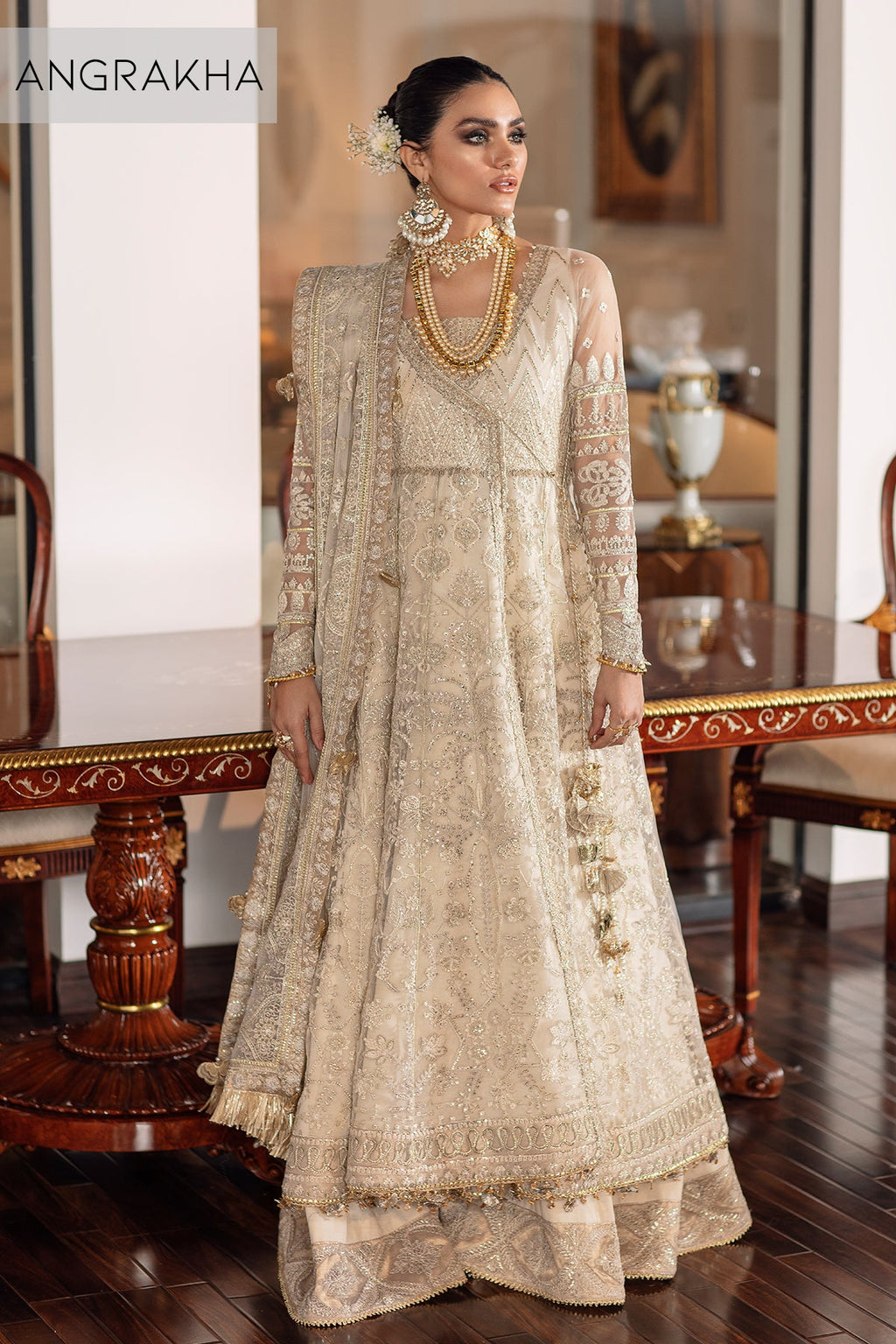 Baroque | EMBROIDERED NET | CH09-05