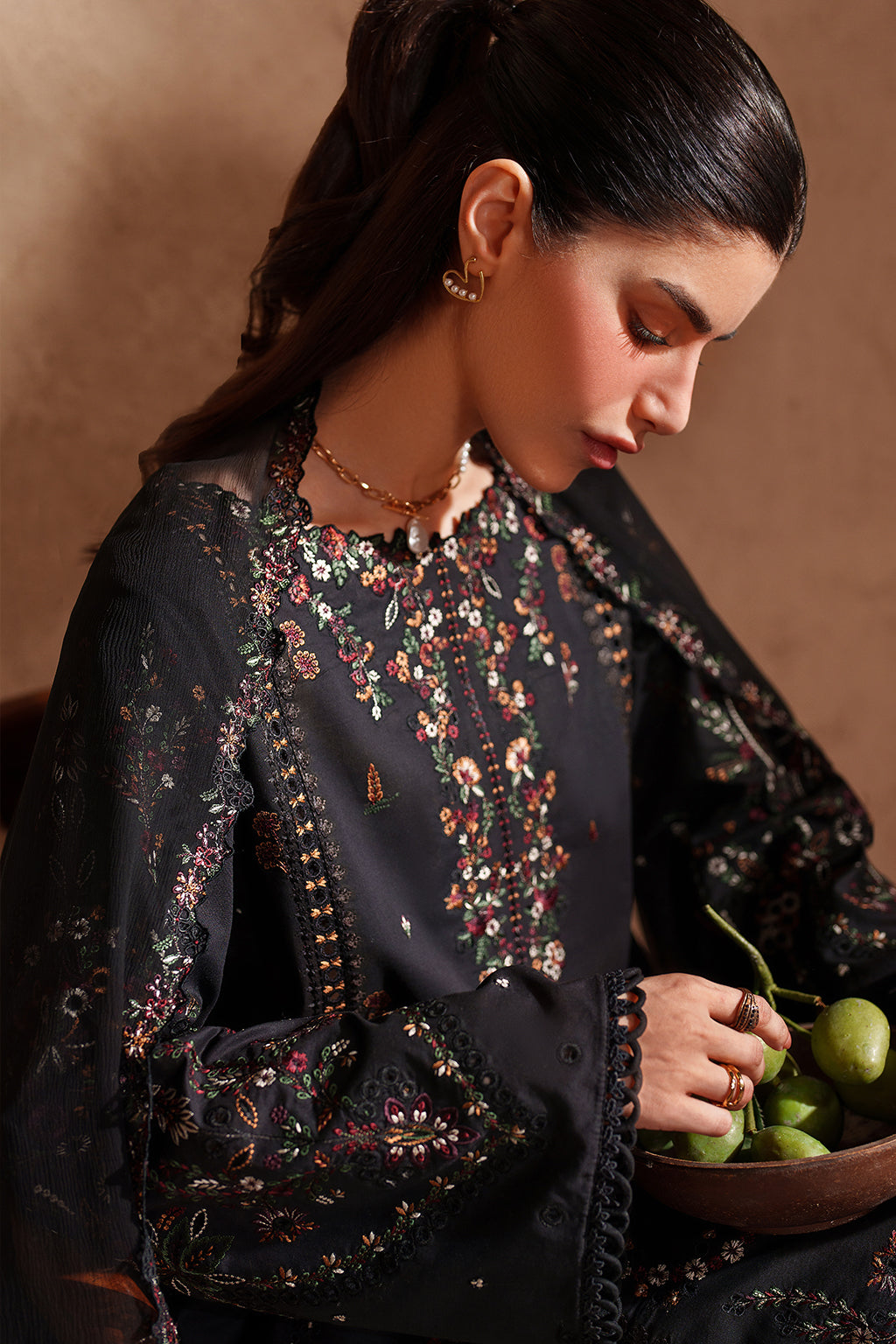 Iznik | Eid Lawn '26 | EL-07