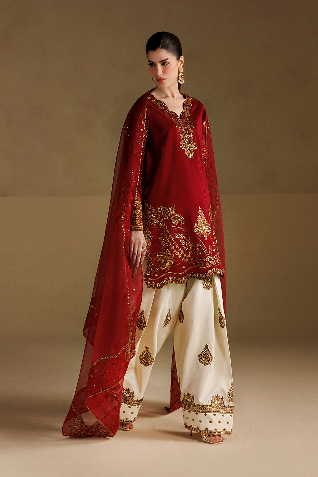 Iznik | Formals 26 Embroidered Ramen Silk | UE-734