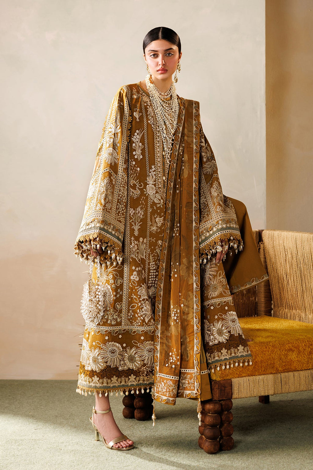BAROQUE |EMBROIDERED LAWN | EL26-D07