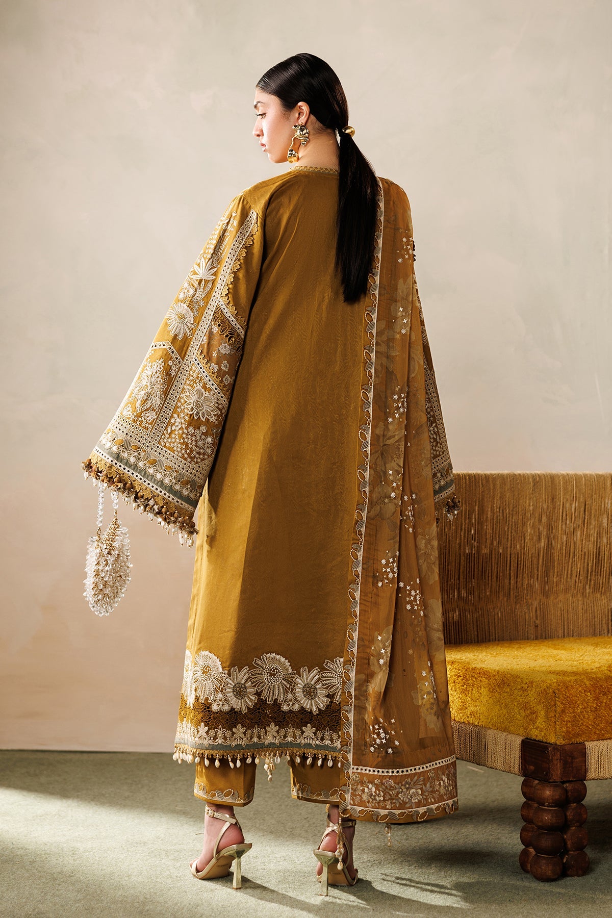 BAROQUE |EMBROIDERED LAWN | EL26-D07