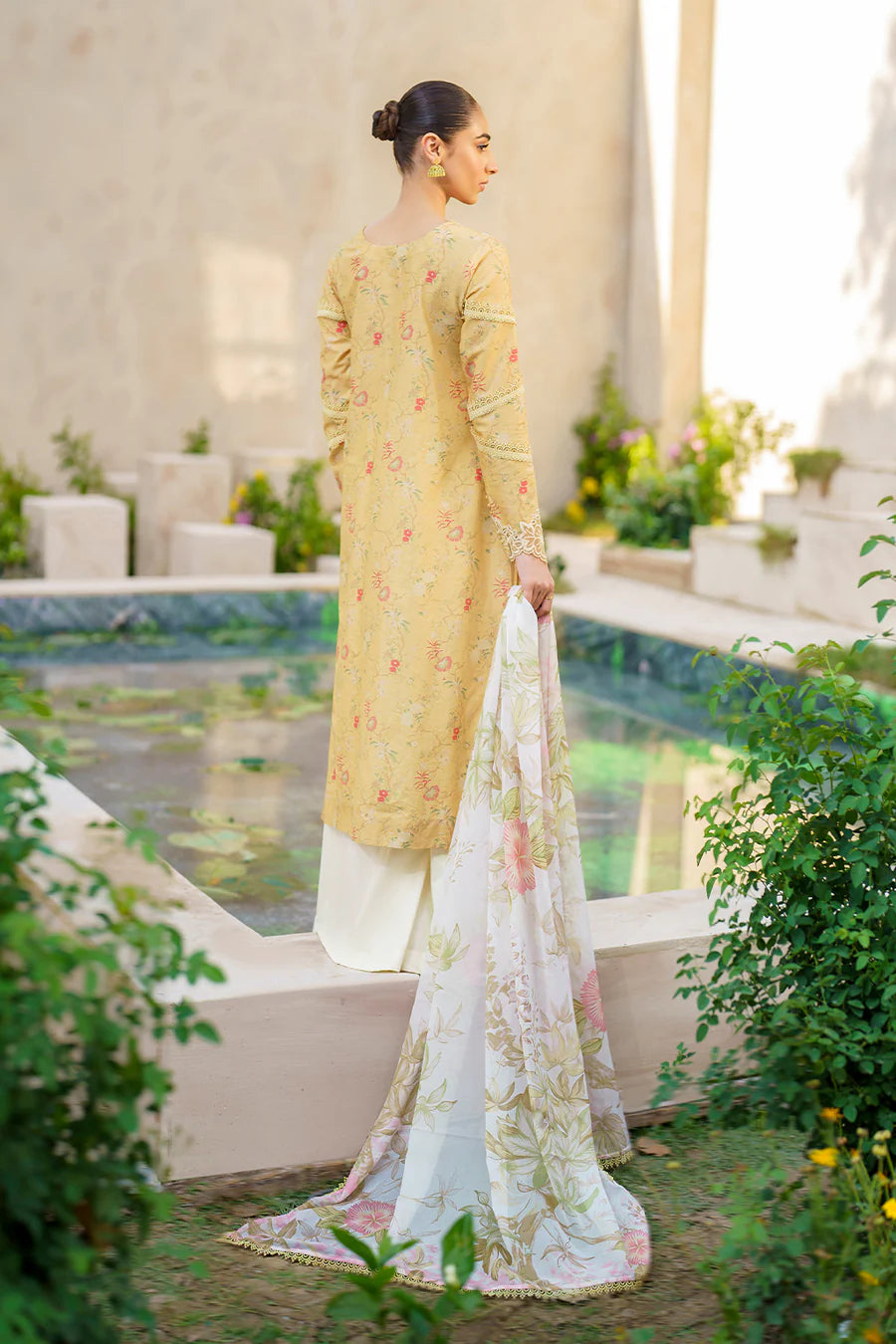 IZNIK | EMBROIDERED LAWN | SFL-09