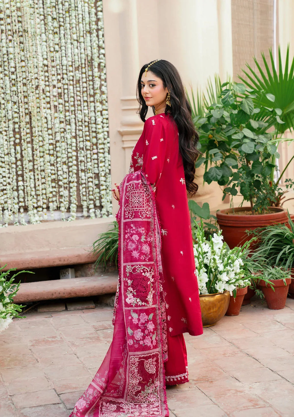 Kahf | Ek Fasana Luxury lawn '26 | Mahrani