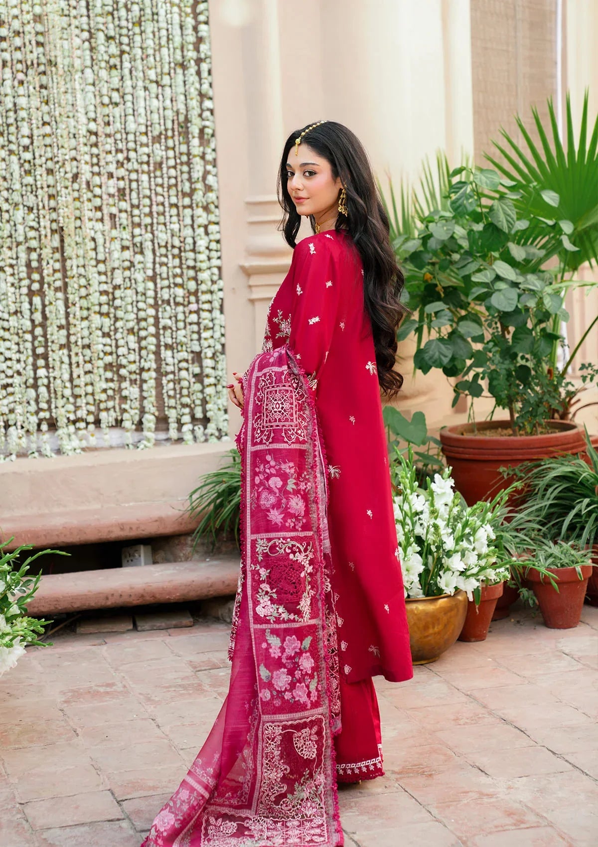 Kahf | Ek Fasana Luxury lawn '26 | Mahrani