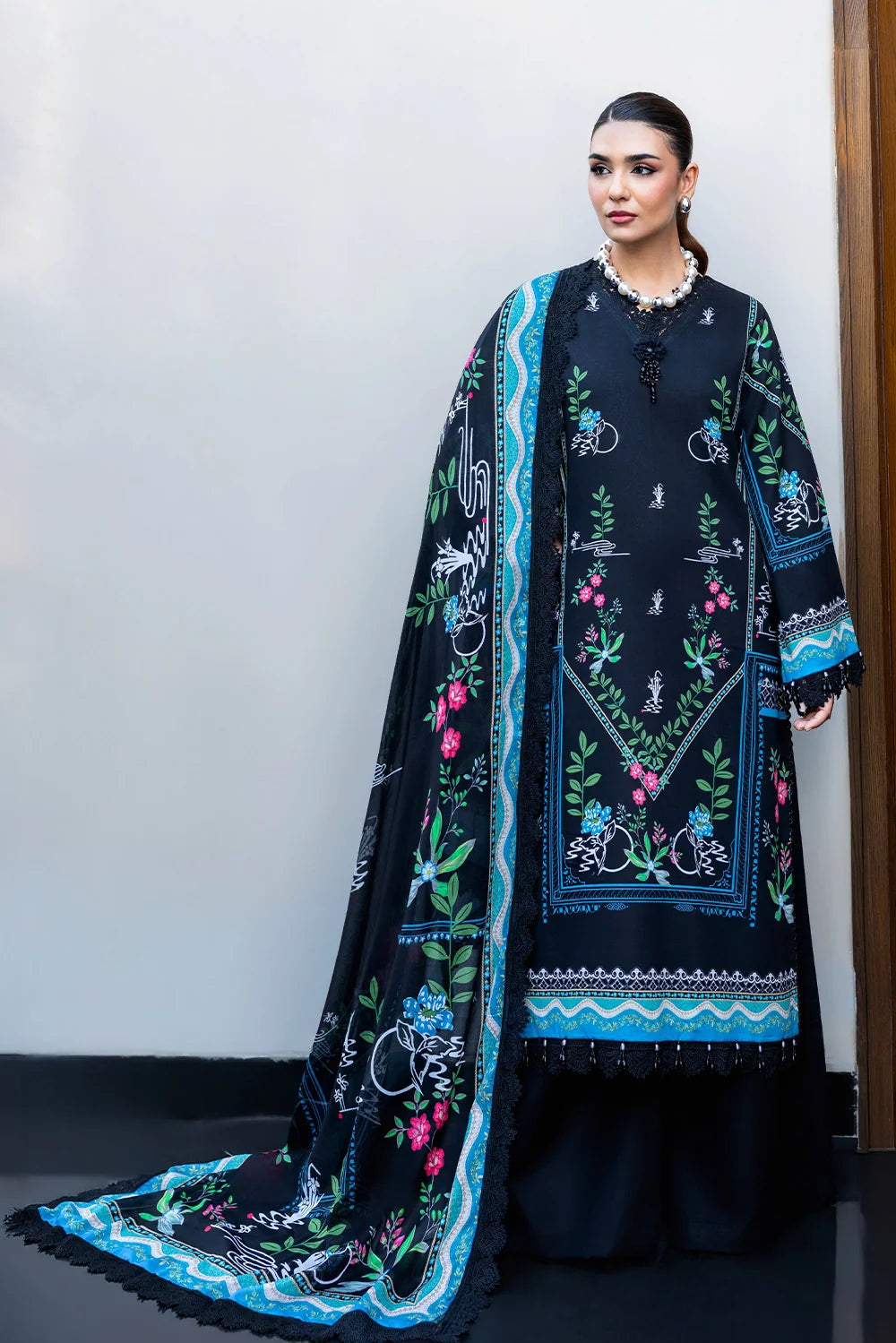 Naqsh | The Breeze Edit Lawn | Moonlit Noir