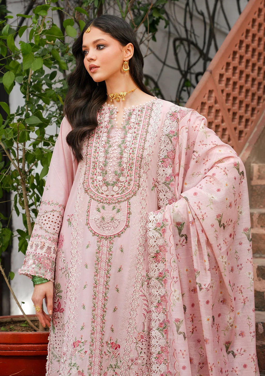 Kahf | Ek Fasana Luxury lawn '26 | Dilnahseen