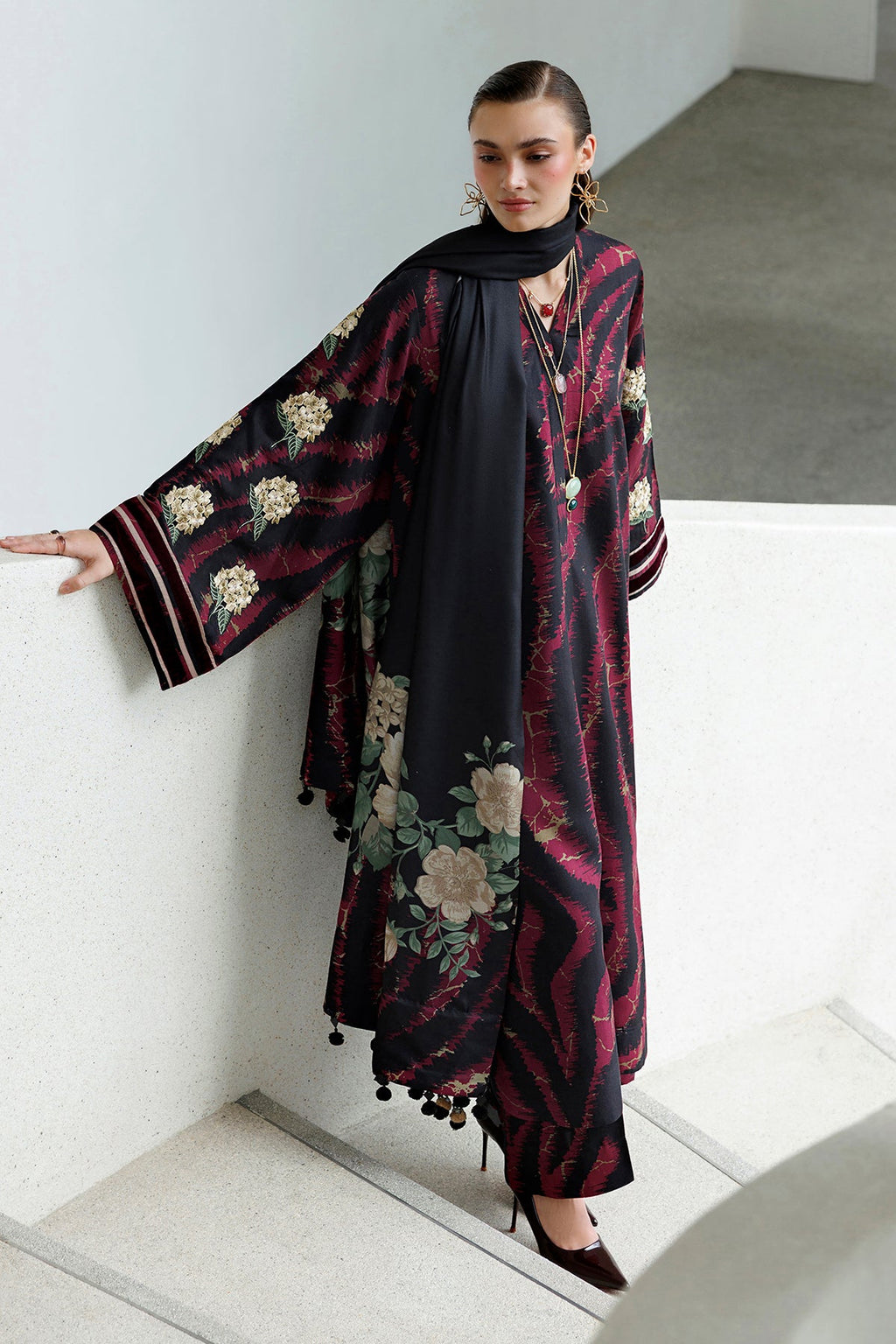 Baroque | Digital Printed Viscose Winter | SF-4568
