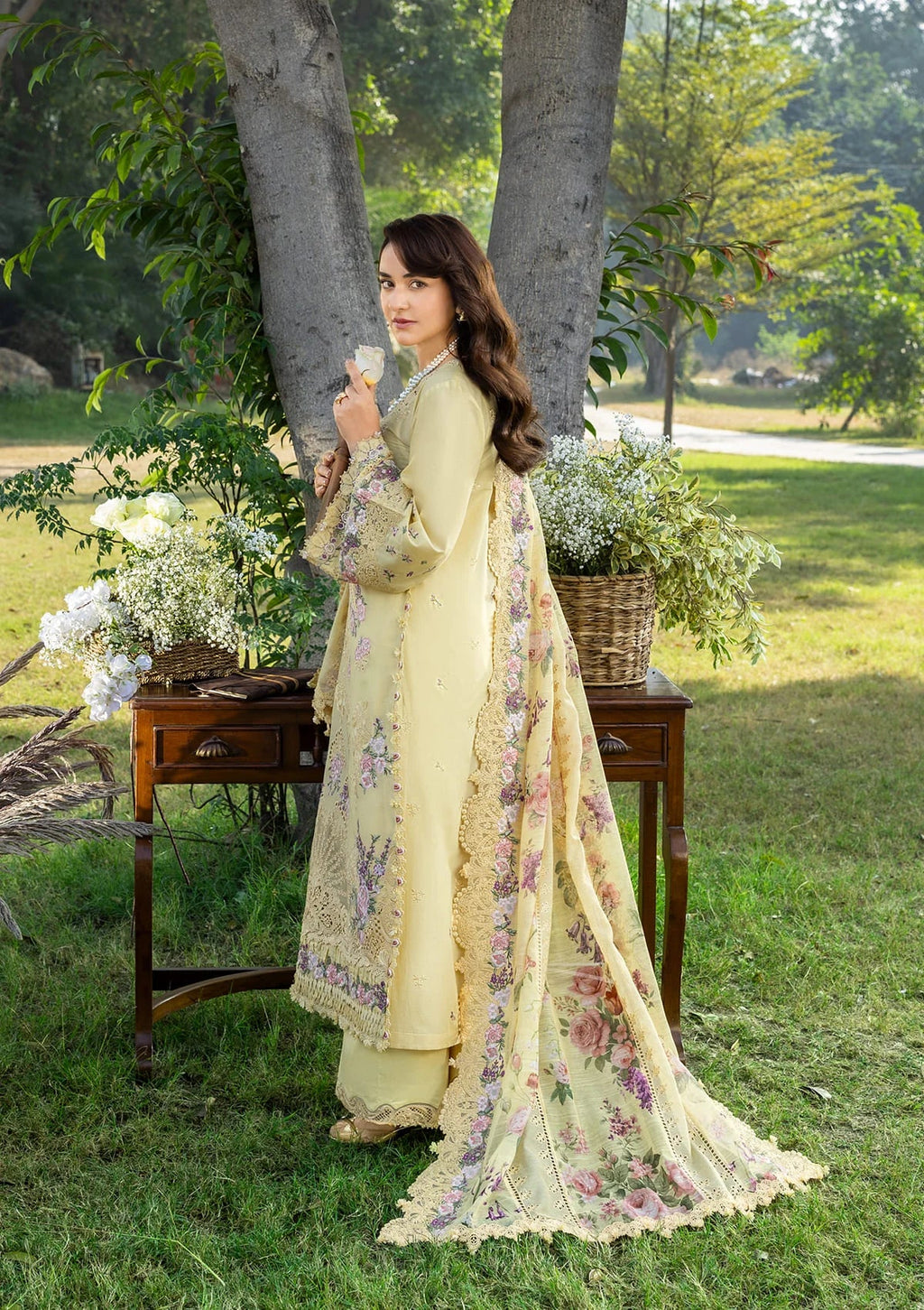 Elaf | Luxary Lawn | Souci