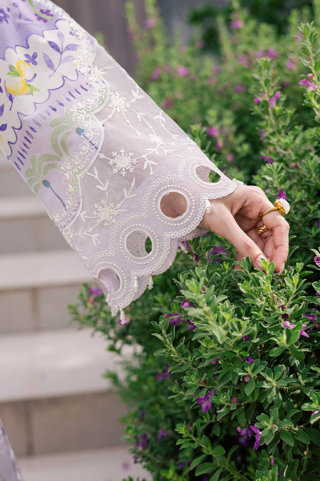 Nureh | Lily May Lawn | NE-258