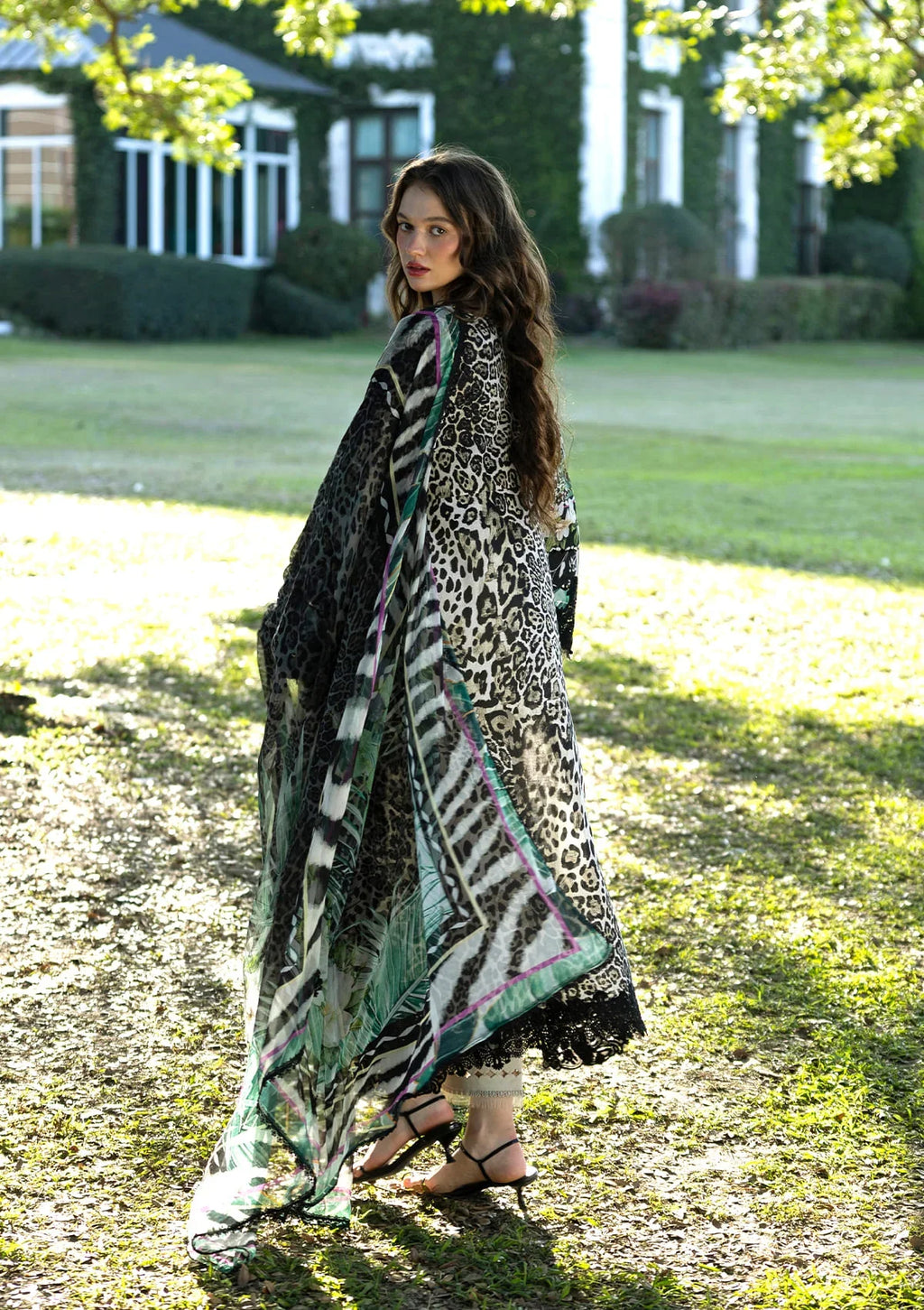 Elaf | Signature Embroidered Printed Lawn | Belladurne