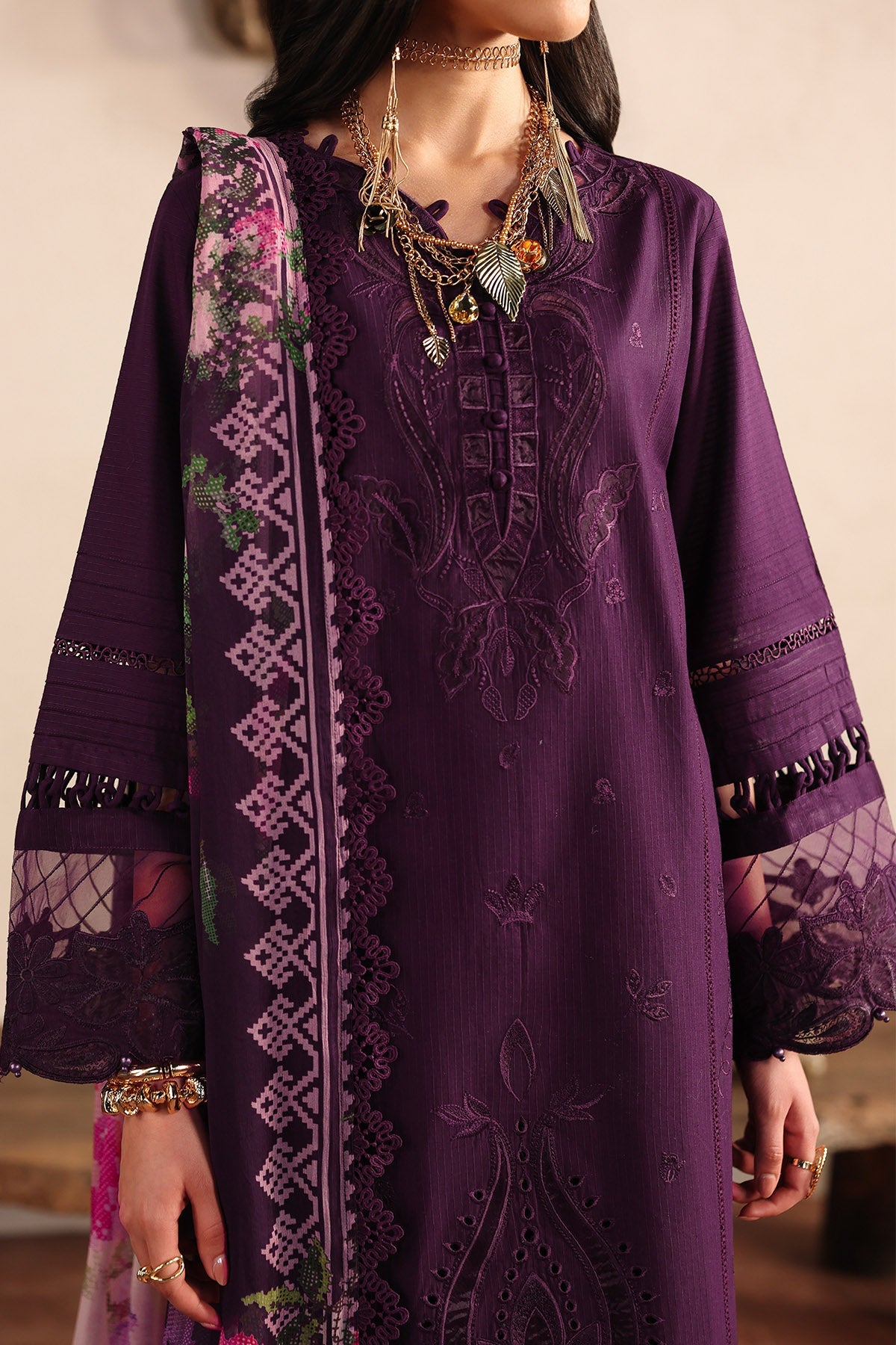 Nureh | Raha Unstitched Lawn Doria | NE-246