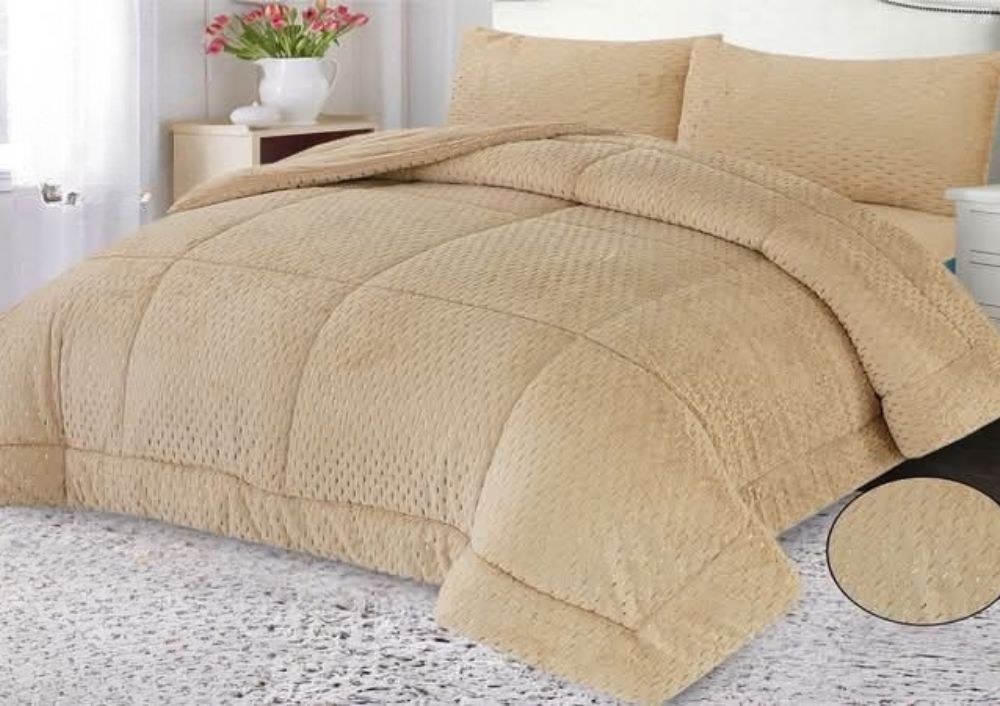 BM | Gold 4 PCs Quilt set | BMQS-04