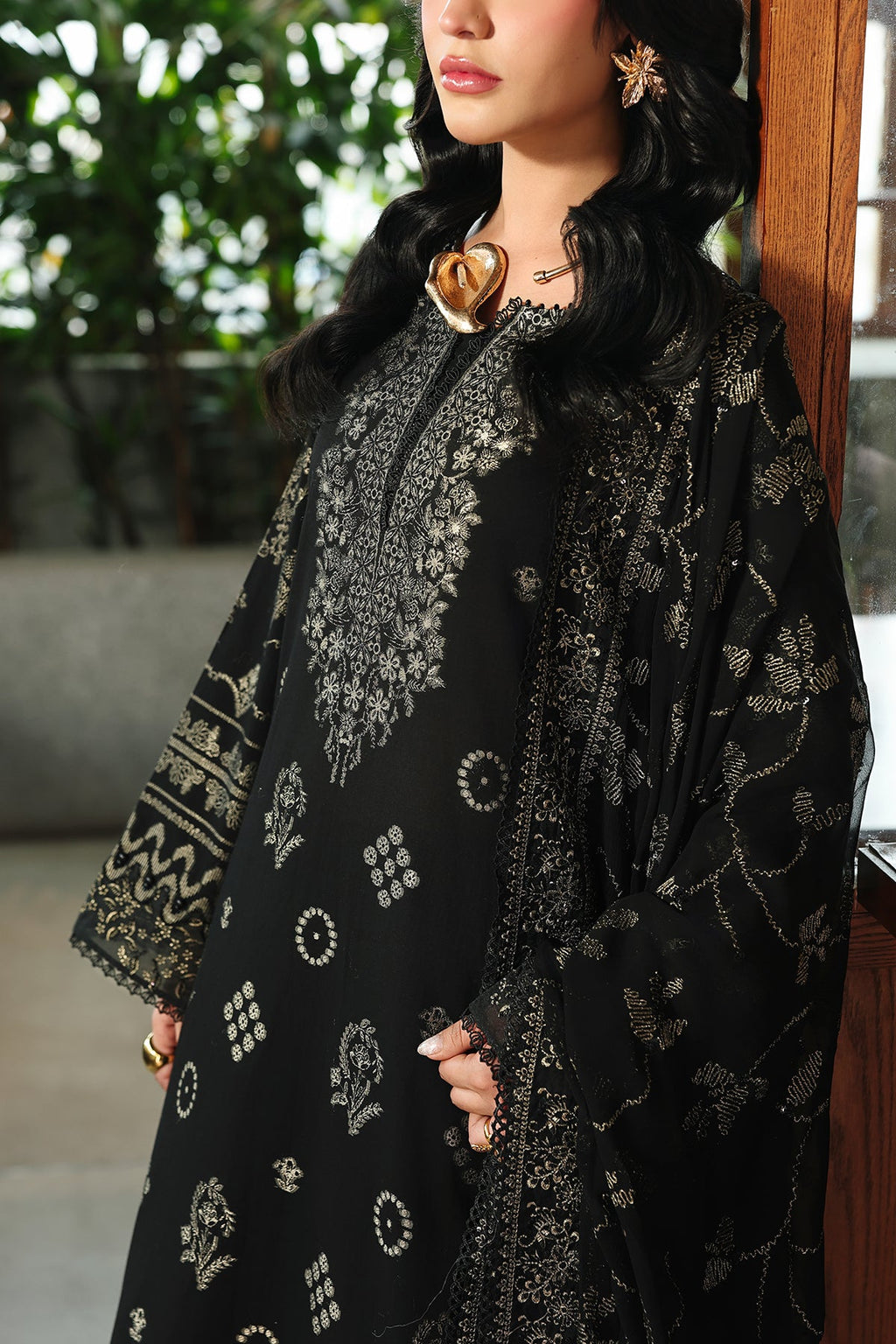 Nureh | Maya Embroidered Jacquared | NJ-112