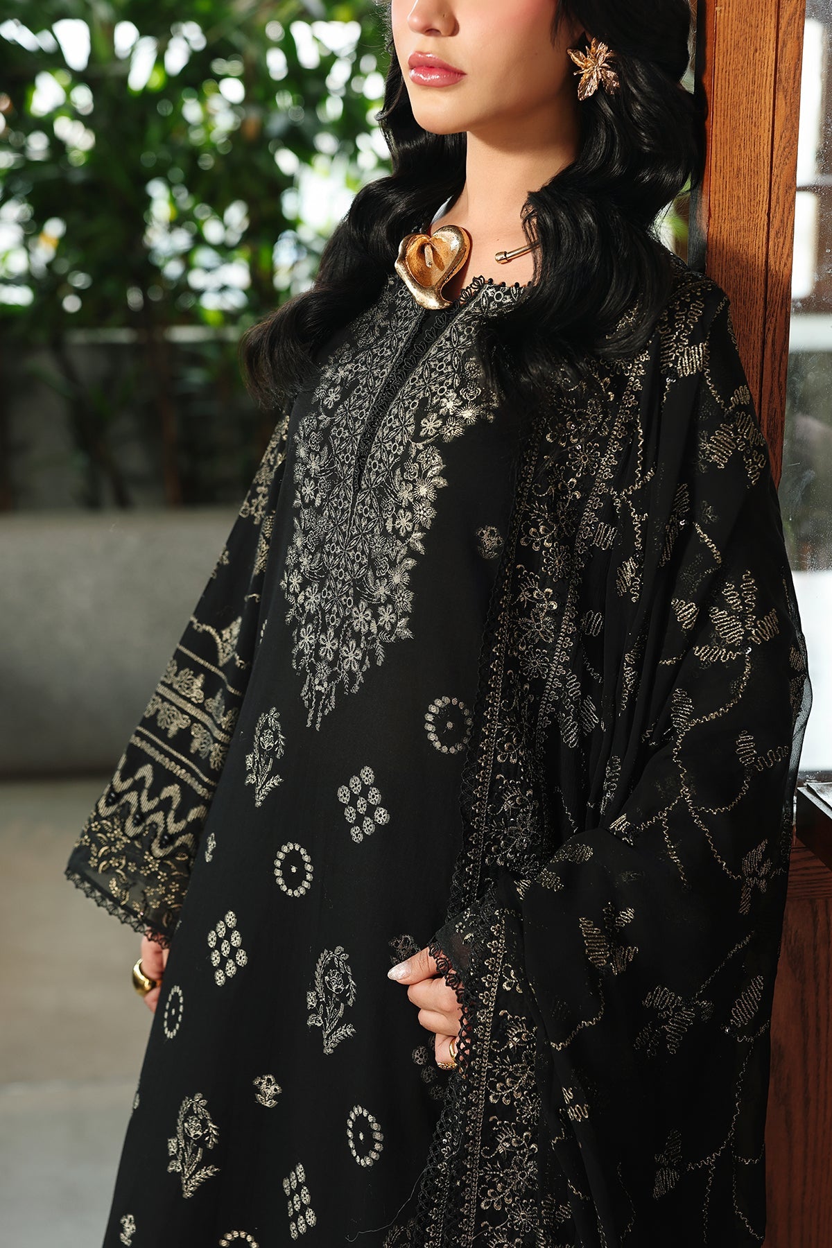 Nureh | Maya Embroidered Jacquared | NJ-112