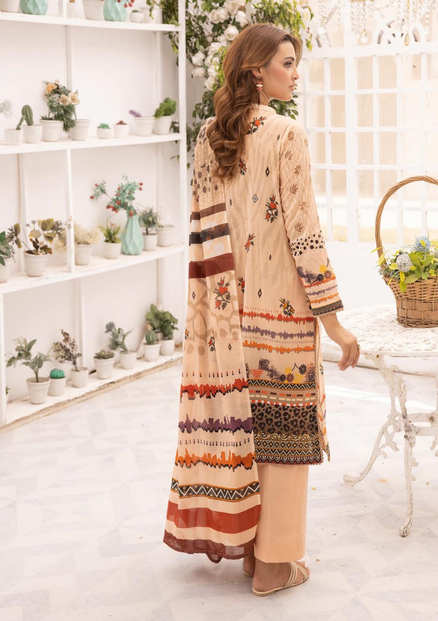 Shaista | Embroidered Lawn | Heer