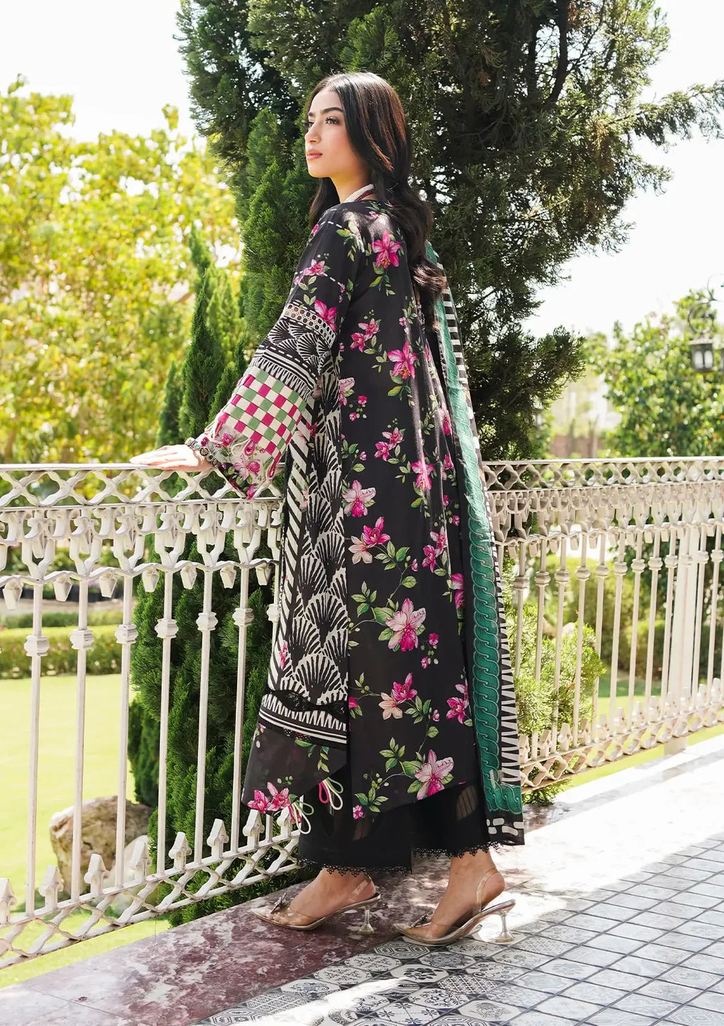 Elaf | Printed Lawn | Dark Floral