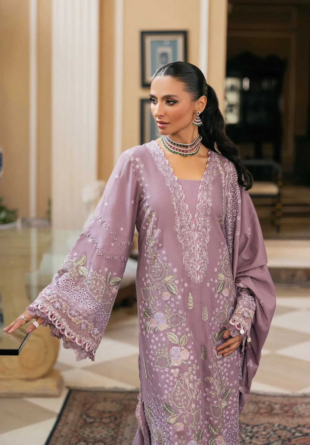 ELAF | LUXURY WINTER 25' | LILIQUE