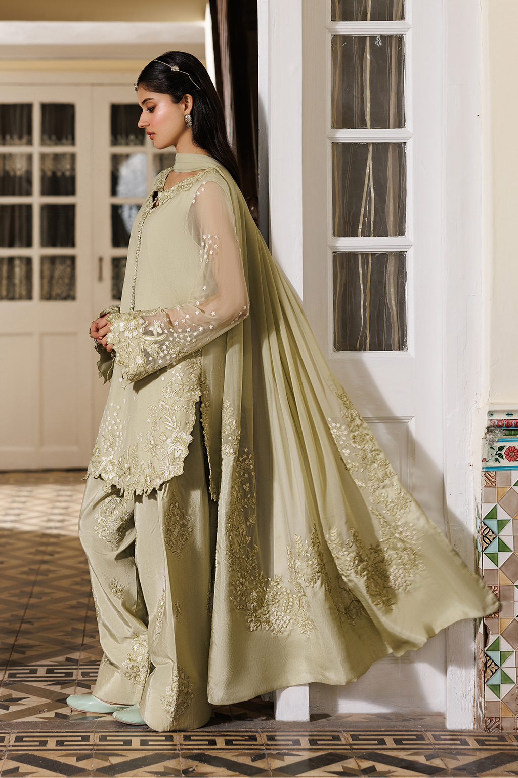Iznik | Semi Formals -  Embroidered Chiffon | CC-101