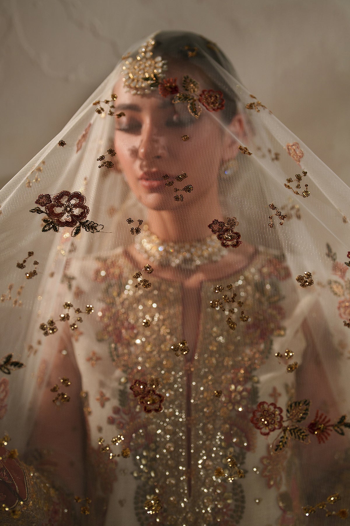 Baroque | EMBROIDERED NET | UF-4368