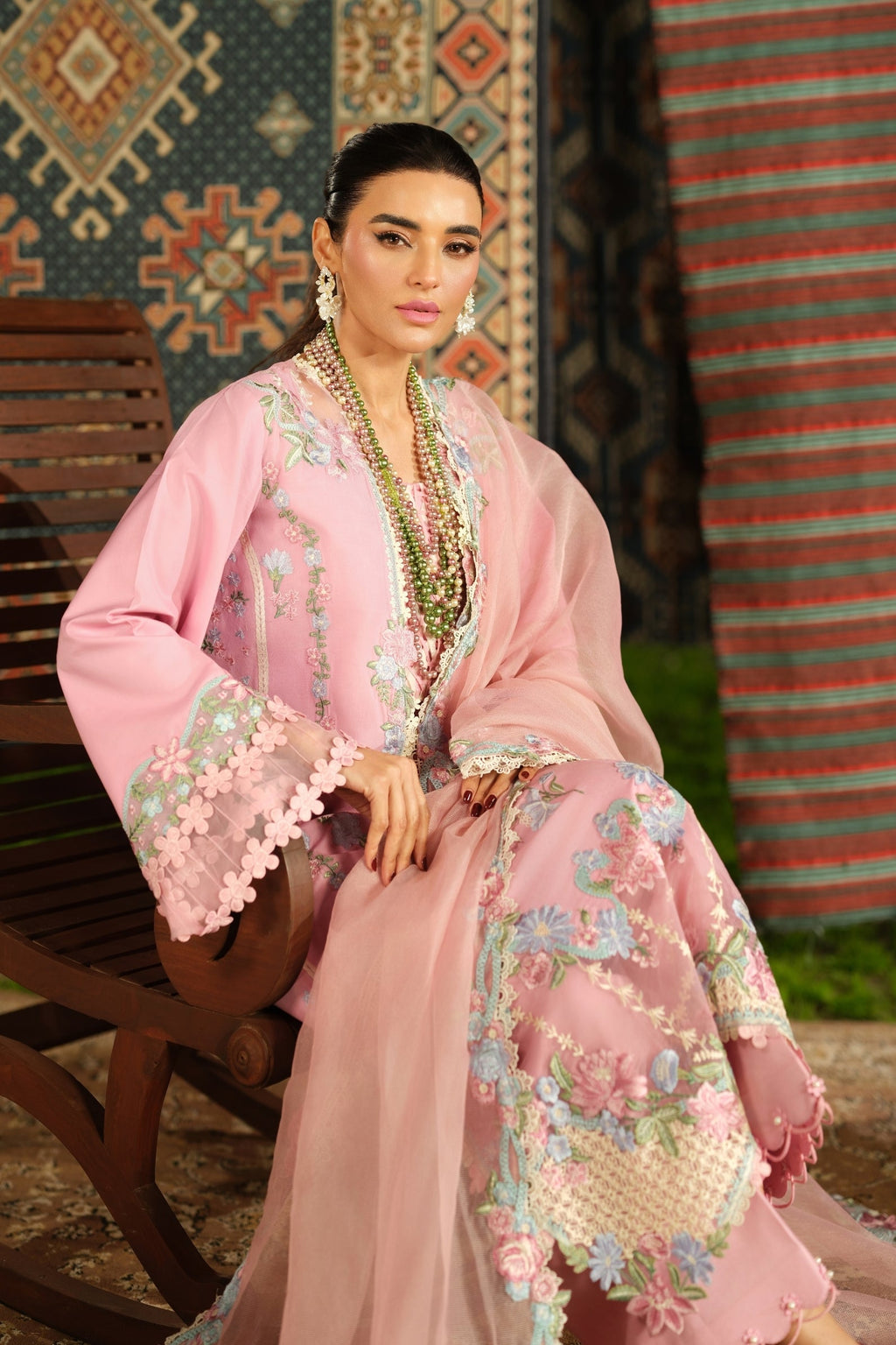 Maryam Hussain | Luxury Lawn '26 | Aesaar