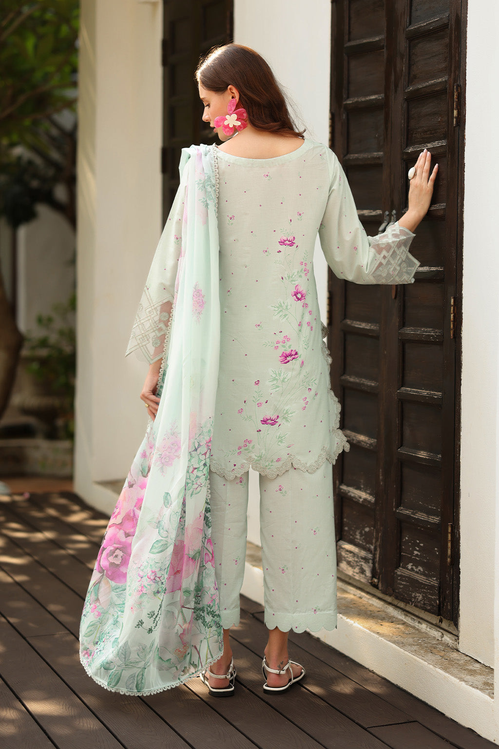 Iznik | Exclusive Printed Lawn | UE-500