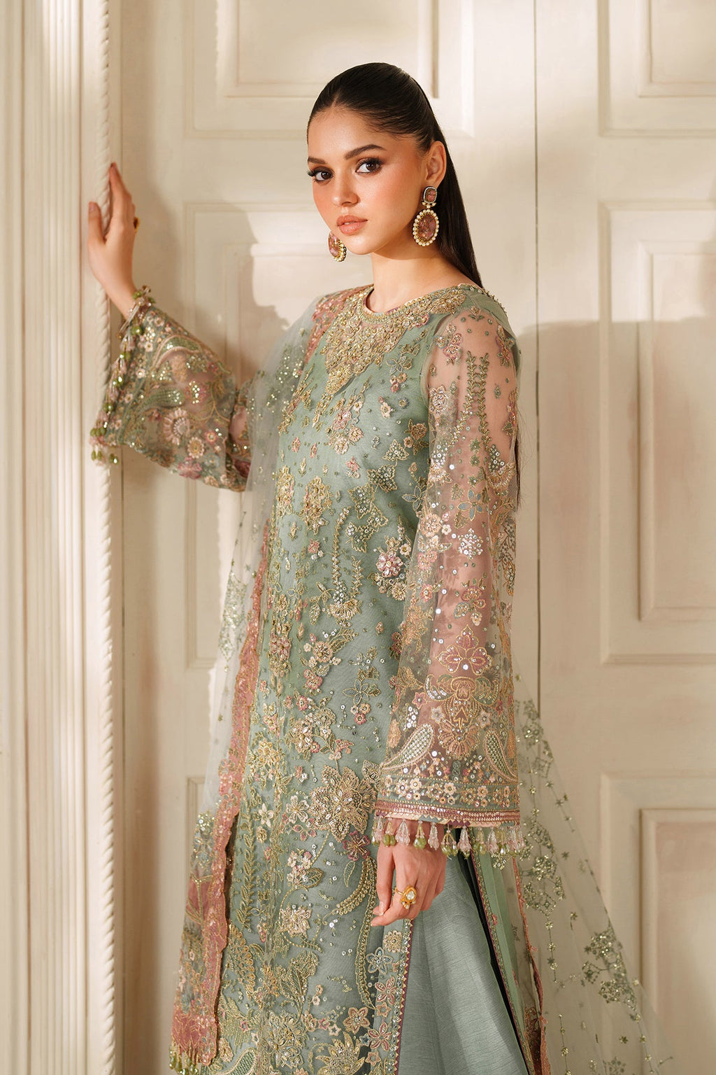 Baroque | EMBROIDERED NET | CH14-06