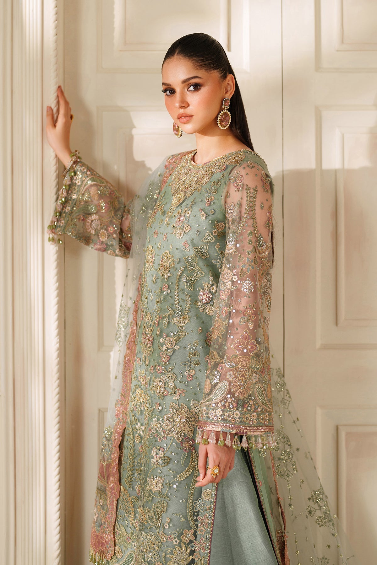 Baroque | EMBROIDERED NET | CH14-06