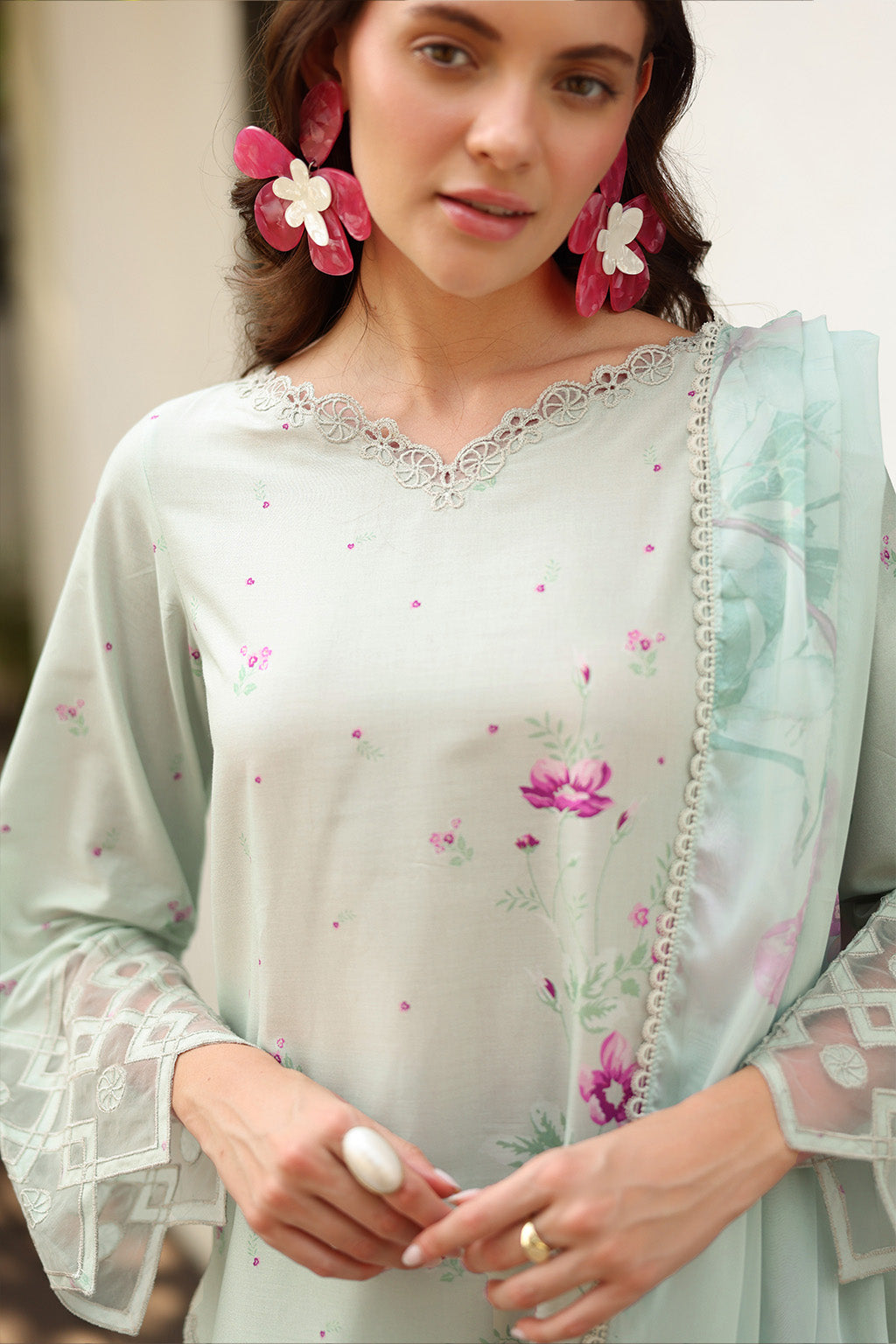 Iznik | Exclusive Printed Lawn | UE-500