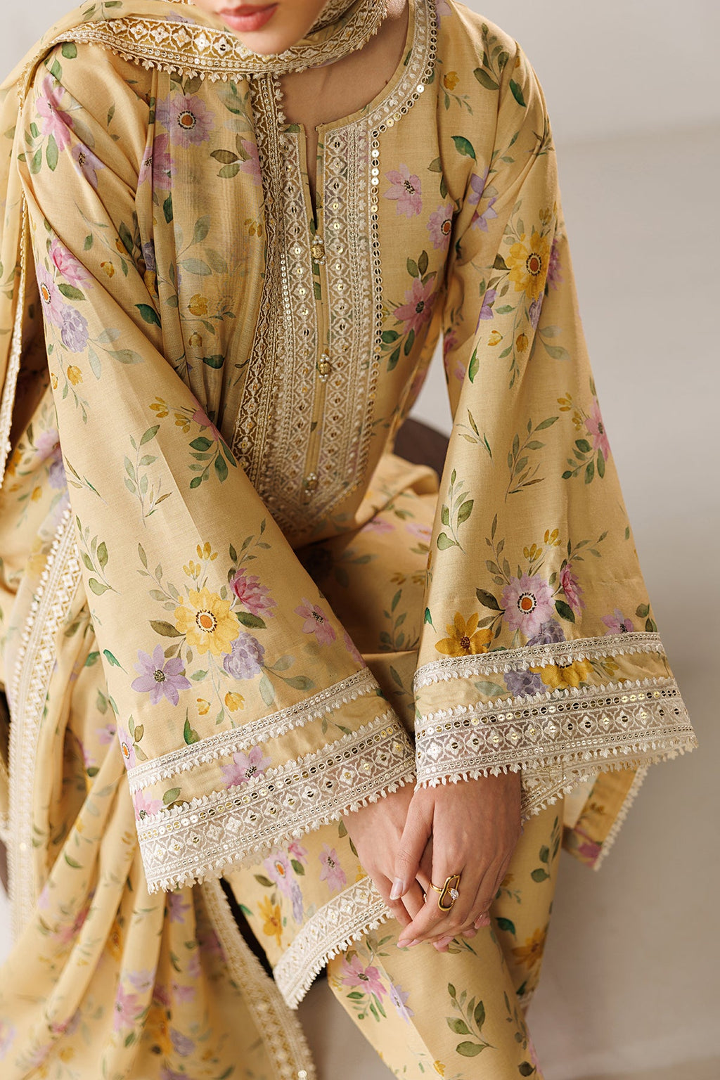 Baroque | Online Exclusive | UF-4416