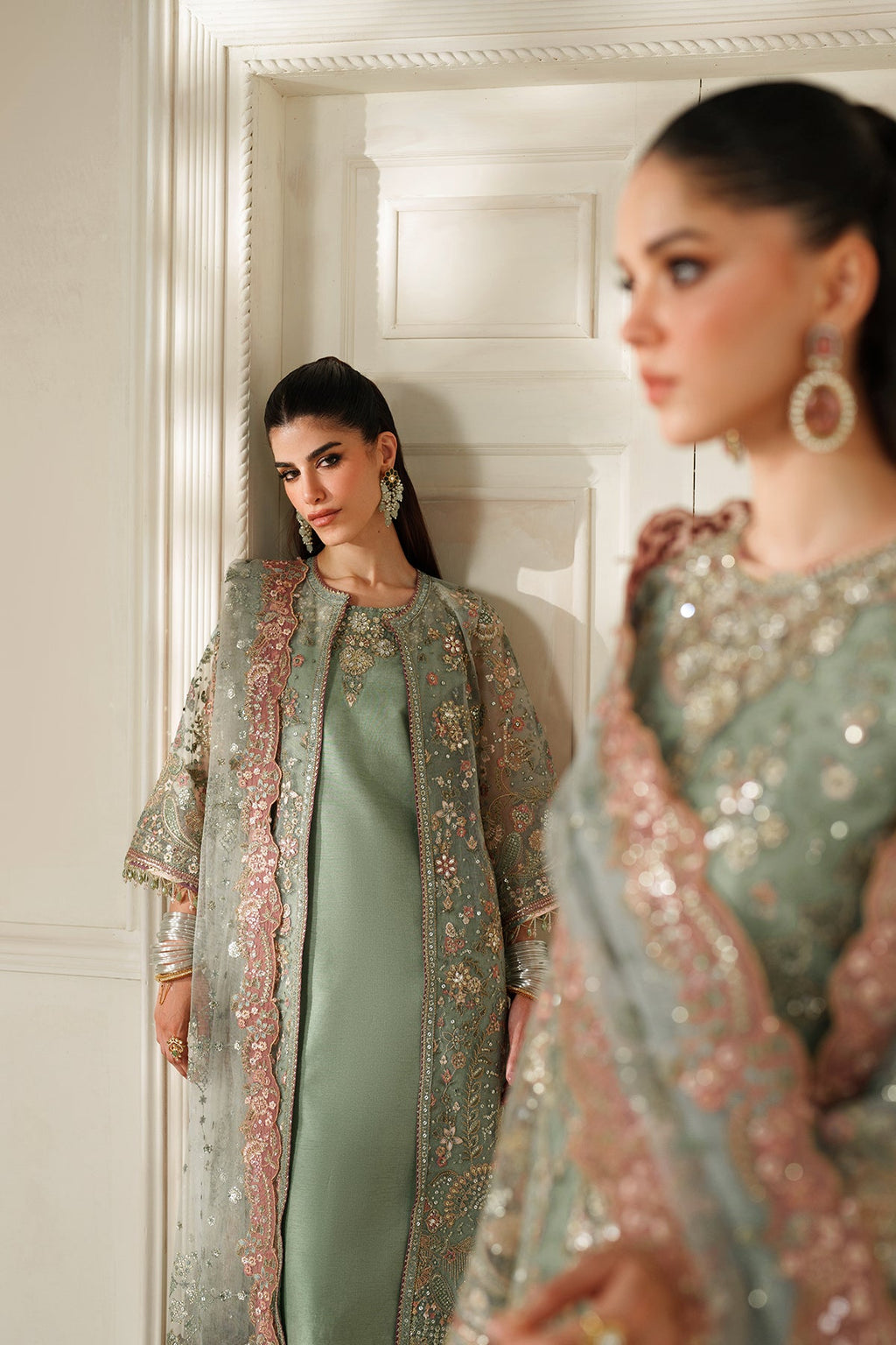 Baroque | EMBROIDERED NET | CH14-06