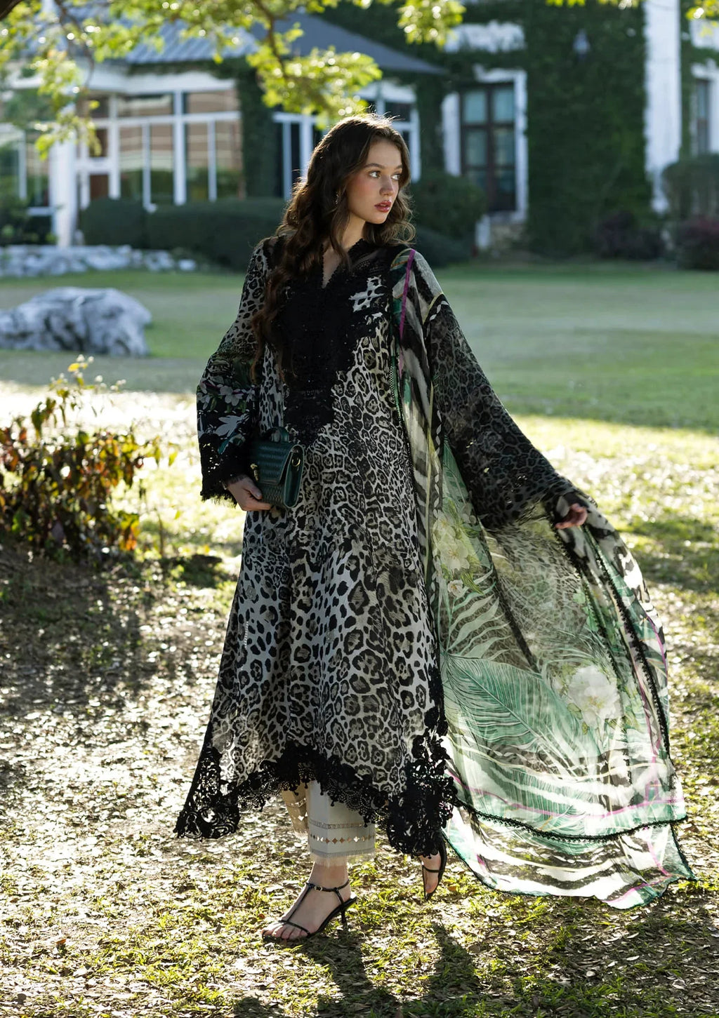 Elaf | Signature Embroidered Printed Lawn | Belladurne
