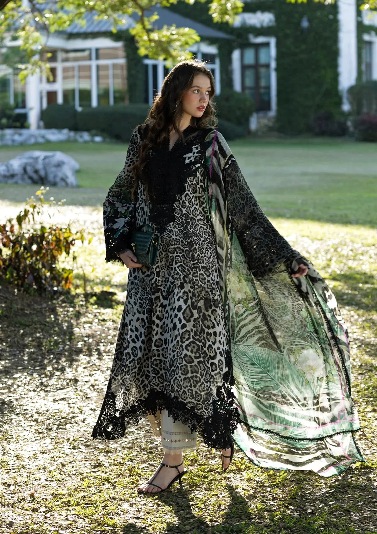 Elaf | Signature Embroidered Printed Lawn | Belladurne