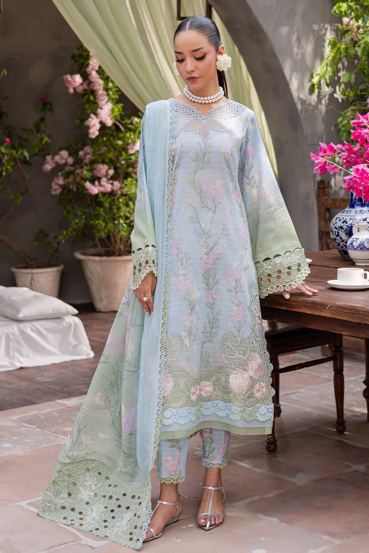 Nureh | Bloom Lawn | BL-07