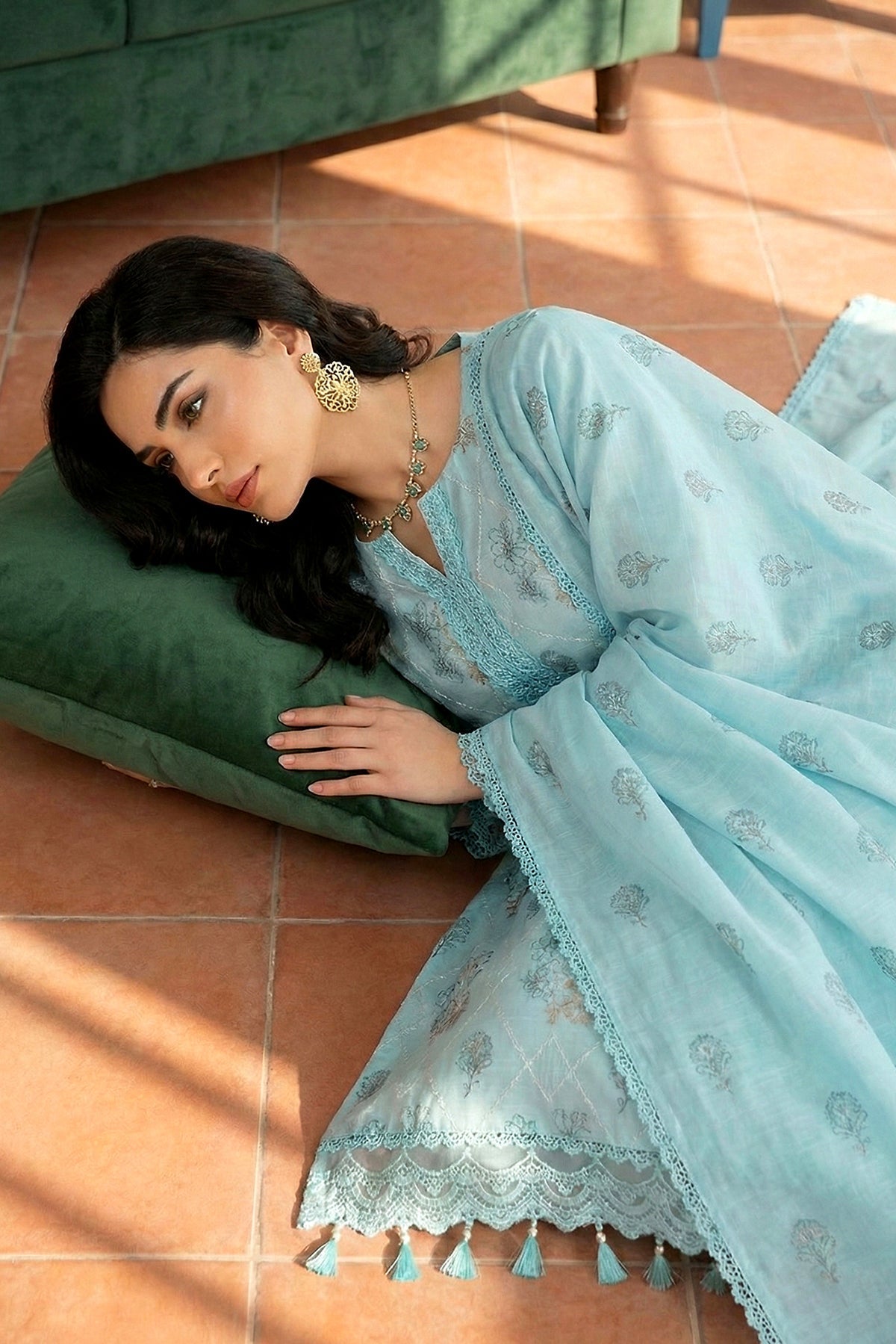 Noor-e-Fajar | Ayra Luxury Lawn | NF-1537