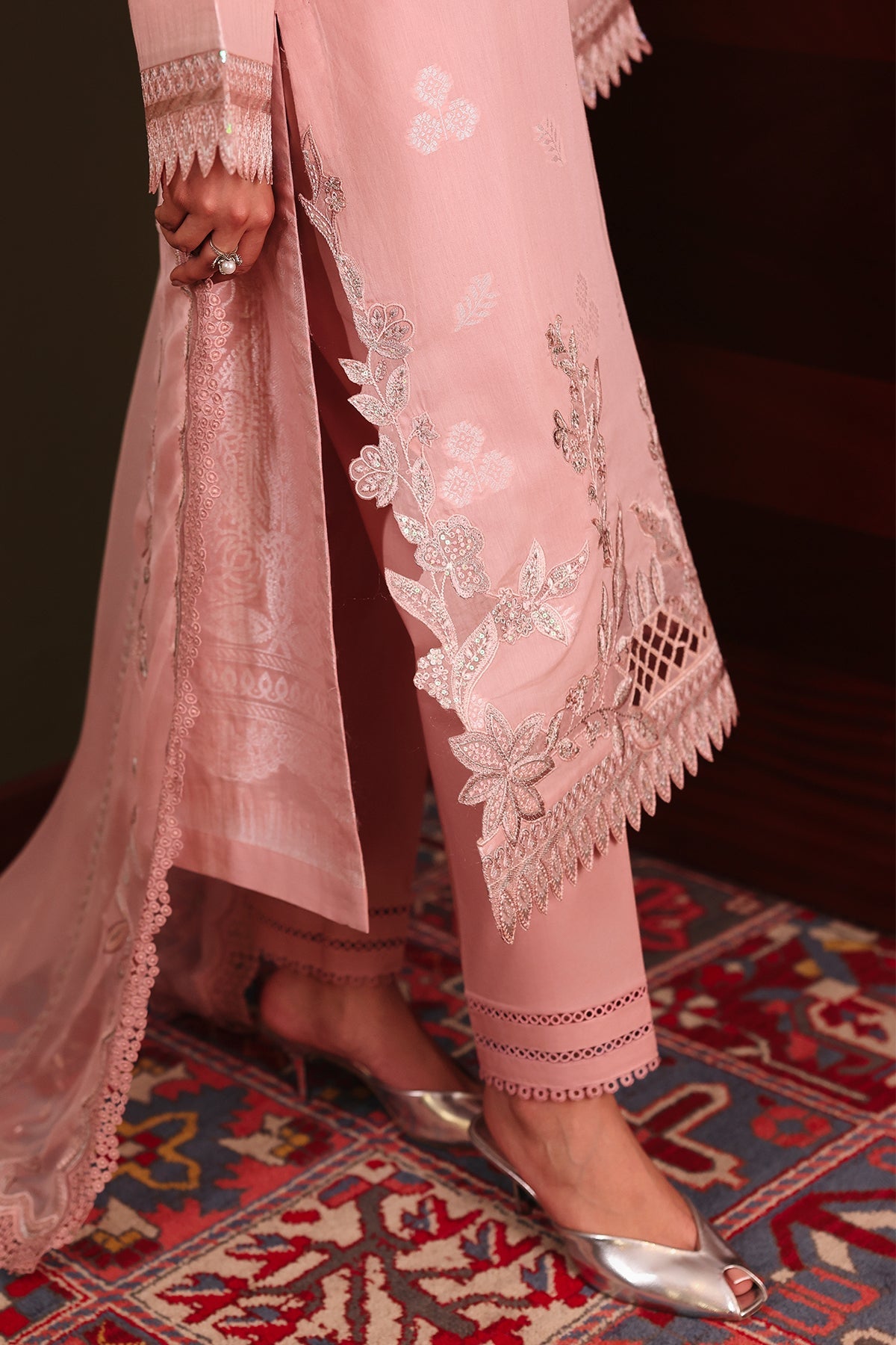 Nureh | Maya Embroidered Jacquared | NJ-111