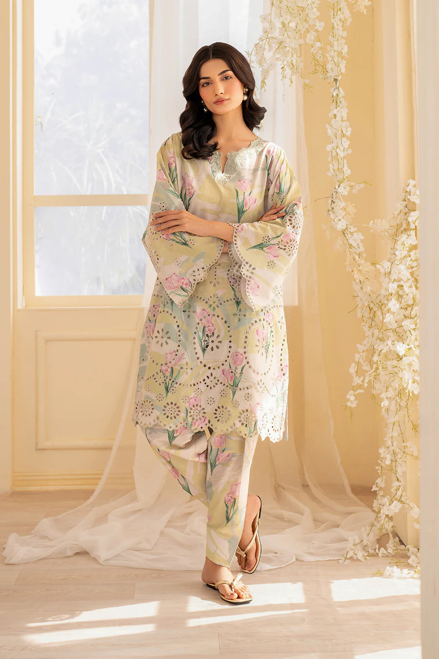 Iznik | Online Exclusive Lawn | UE-440