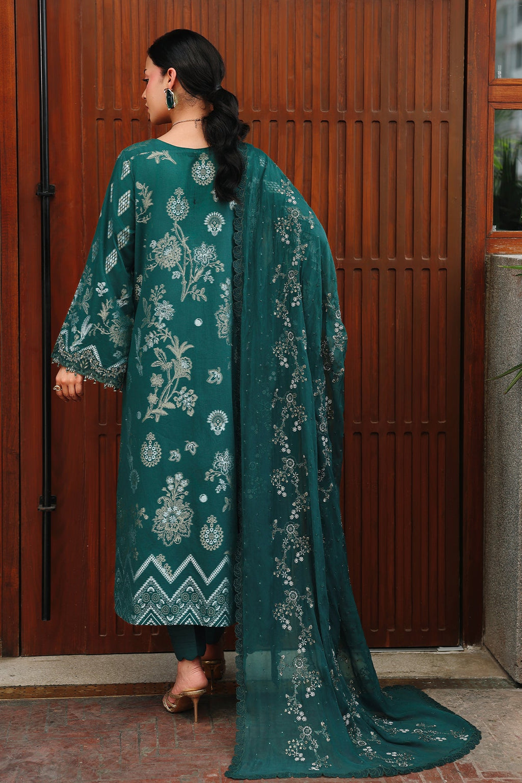 Nureh | Maya Embroidered Jacquared | NJ-110