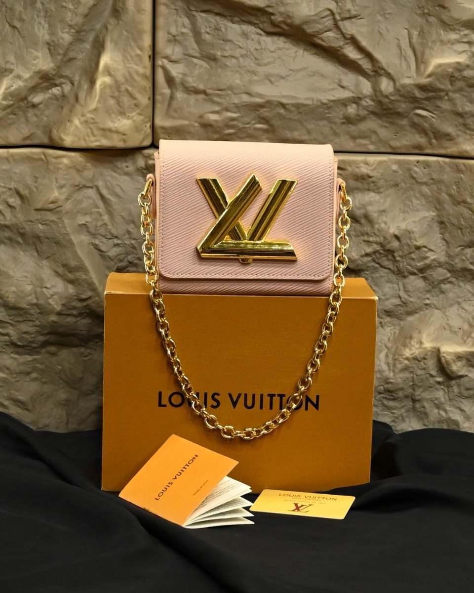 Louis vuitton | Hand Bags | LV-03
