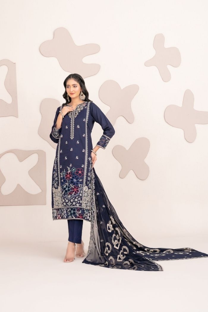 Tawakaal | Blume 3Pcs Winter suiting | D-5615