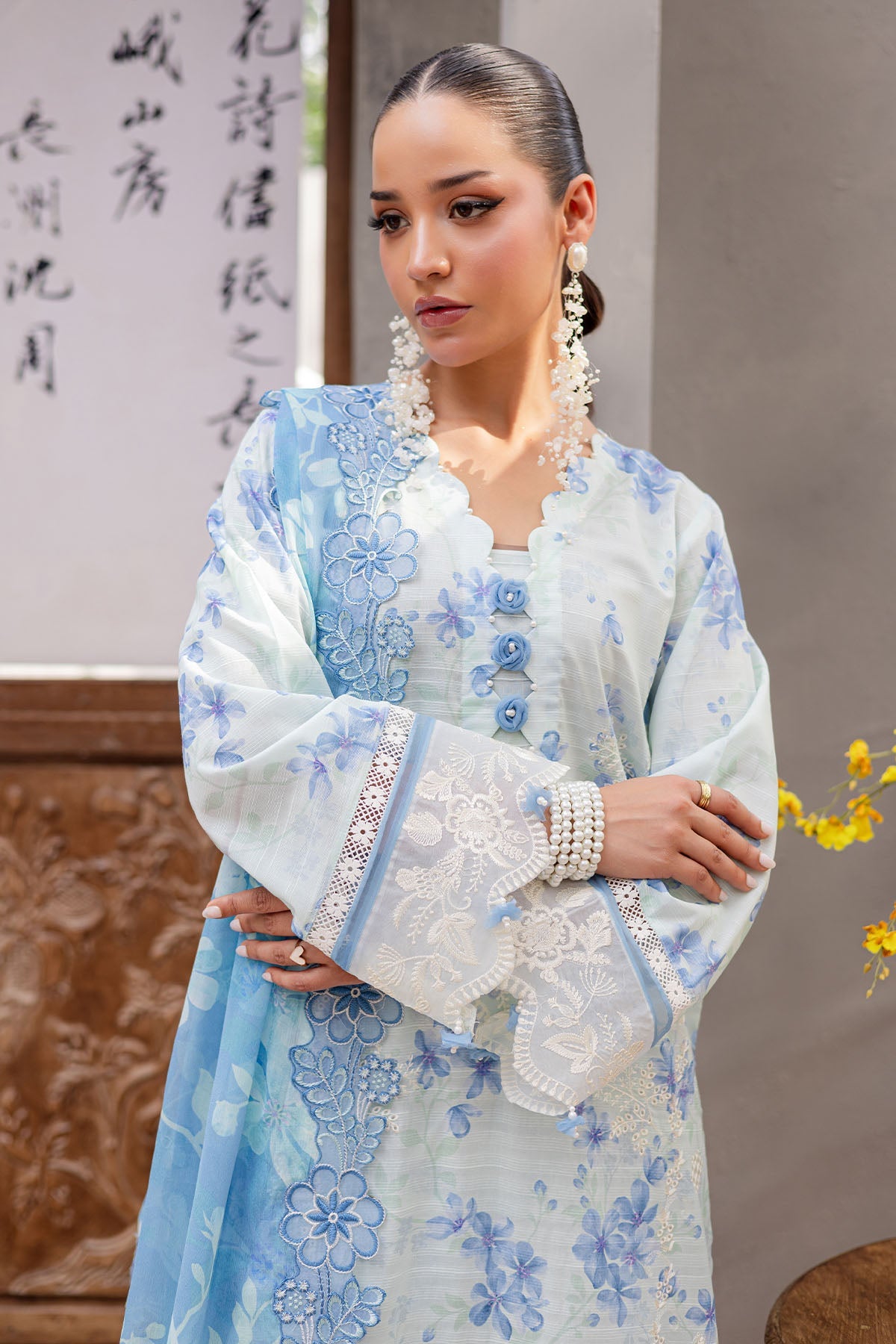 Nureh | Bloom Lawn | BL-09