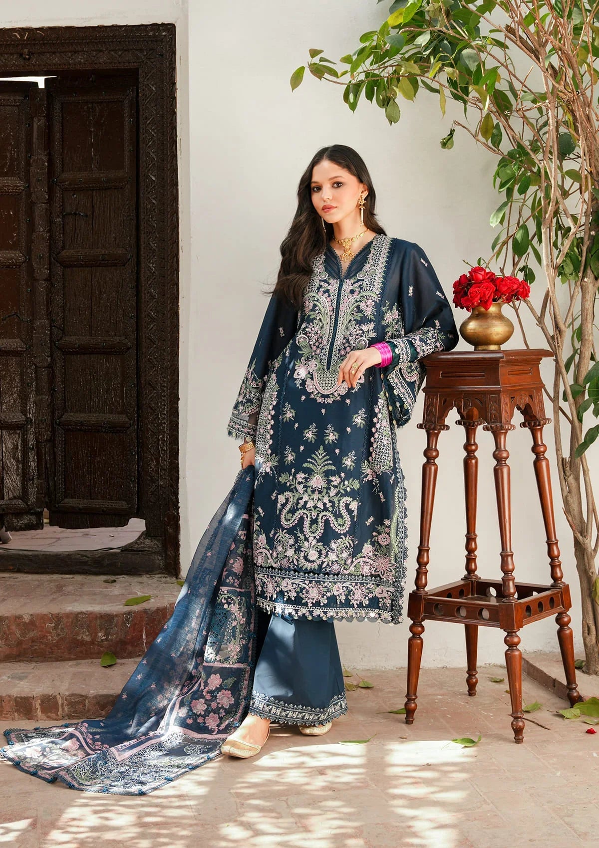 Kahf | Ek Fasana Luxury lawn '26 | Malka