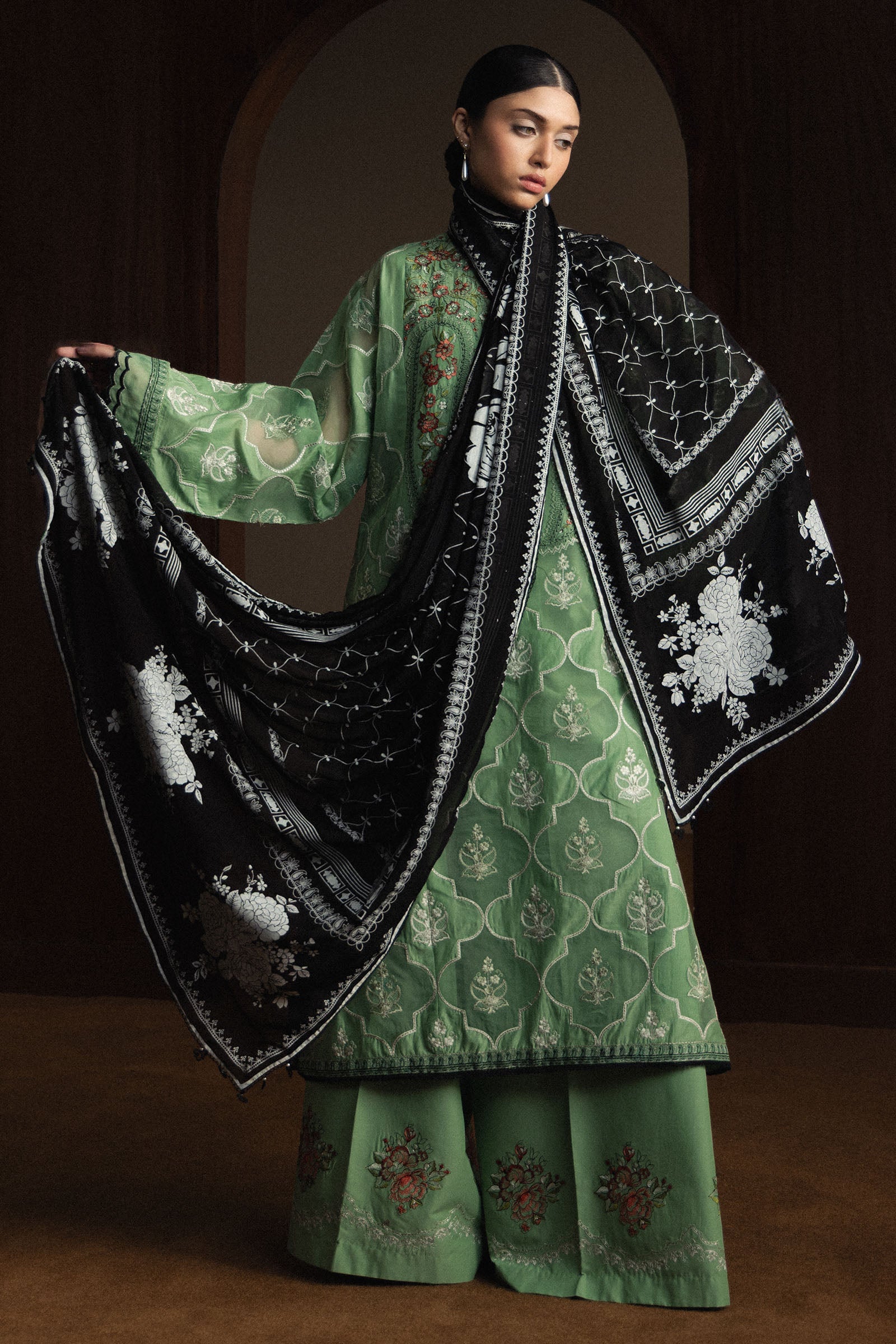 Zara Shahjahan | Satori Lawn 26 | Midoriya-D6