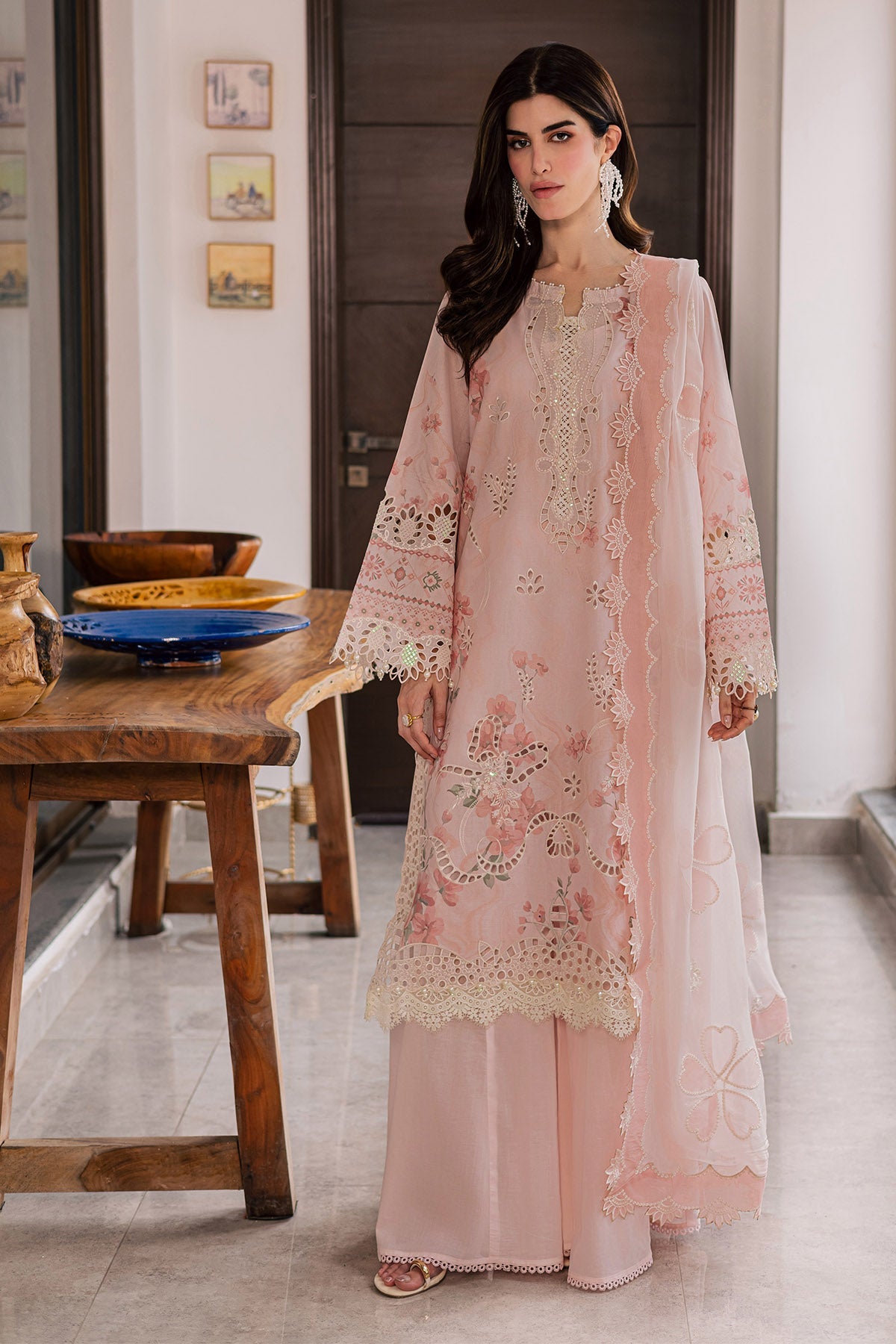 Nureh | Lily May Lawn | NE-261