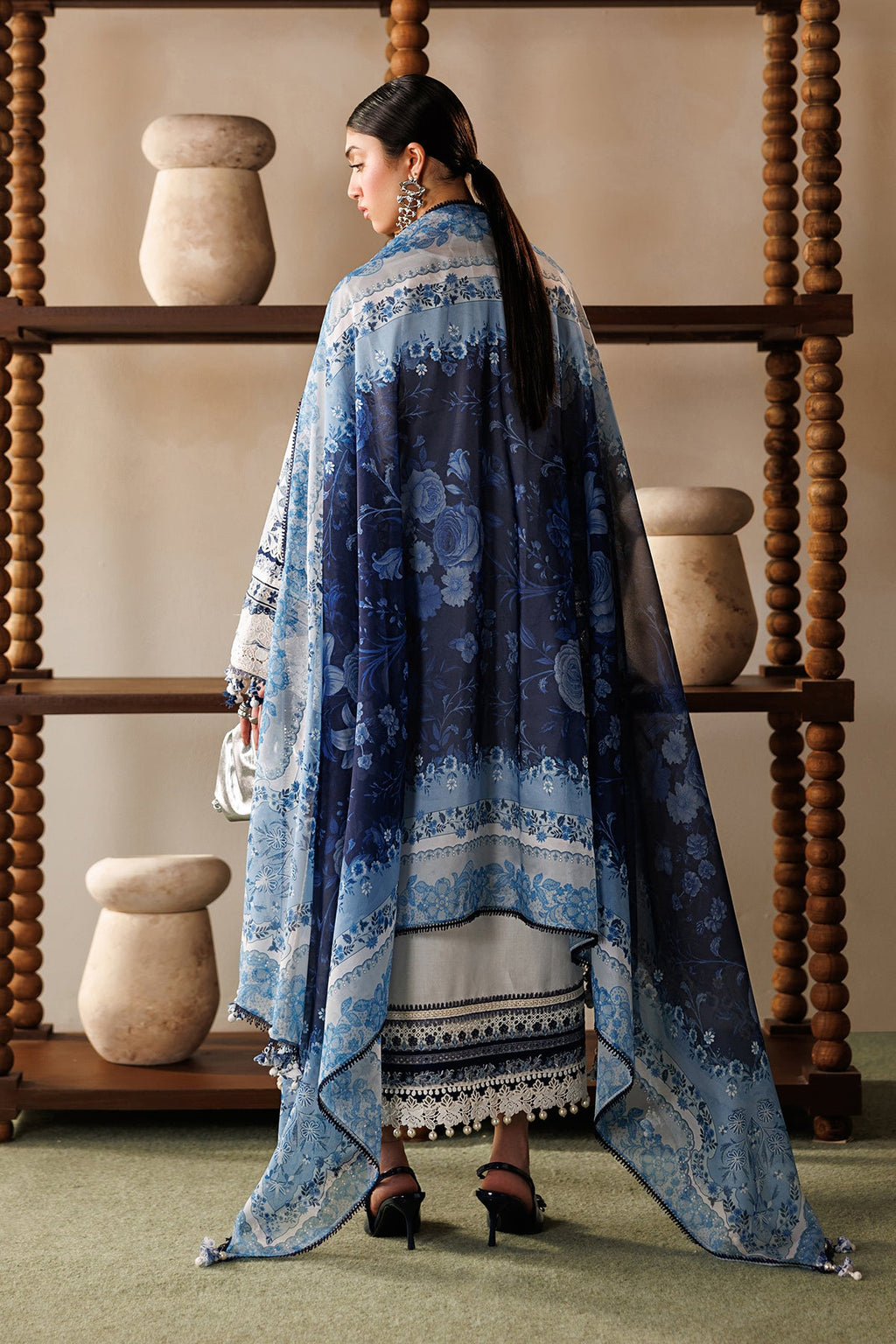 BAROQUE |EMBROIDERED LAWN | EL26-D06