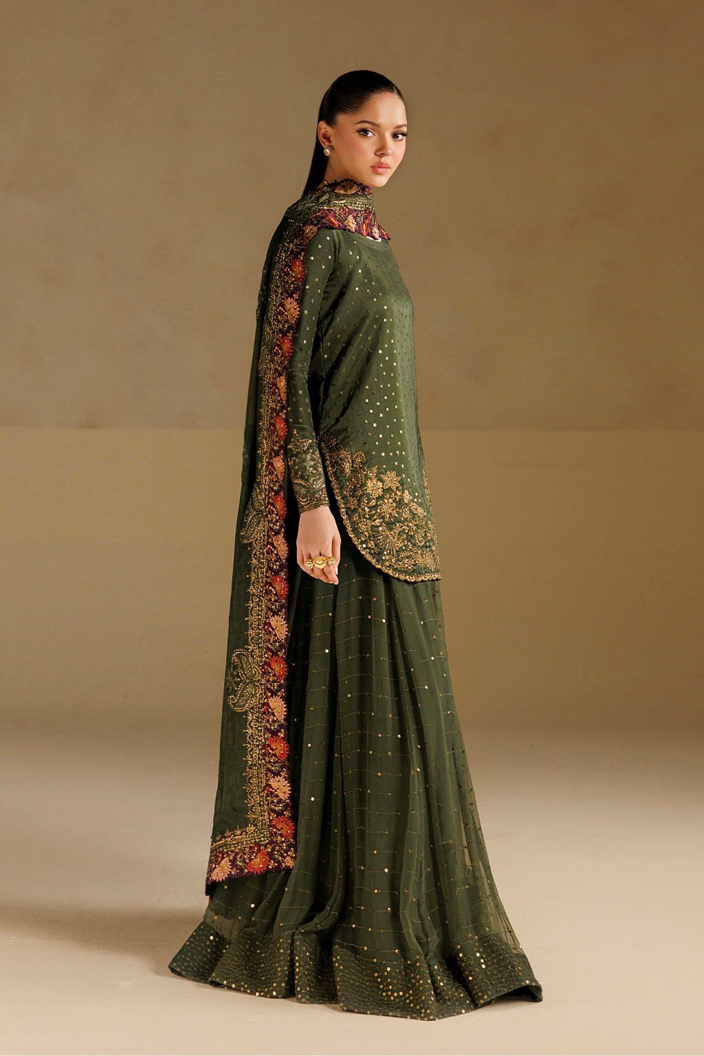 Iznik | Formals 26 Embroidered Ramen Silk | UE-732