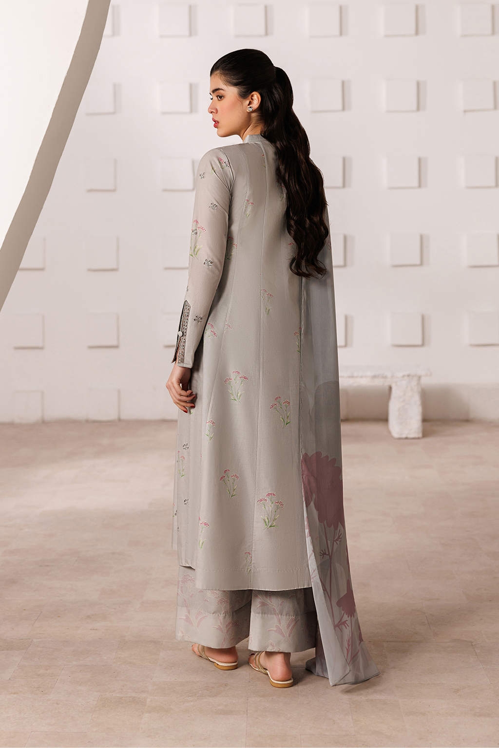 Iznik | Printed Lawn | UE-634